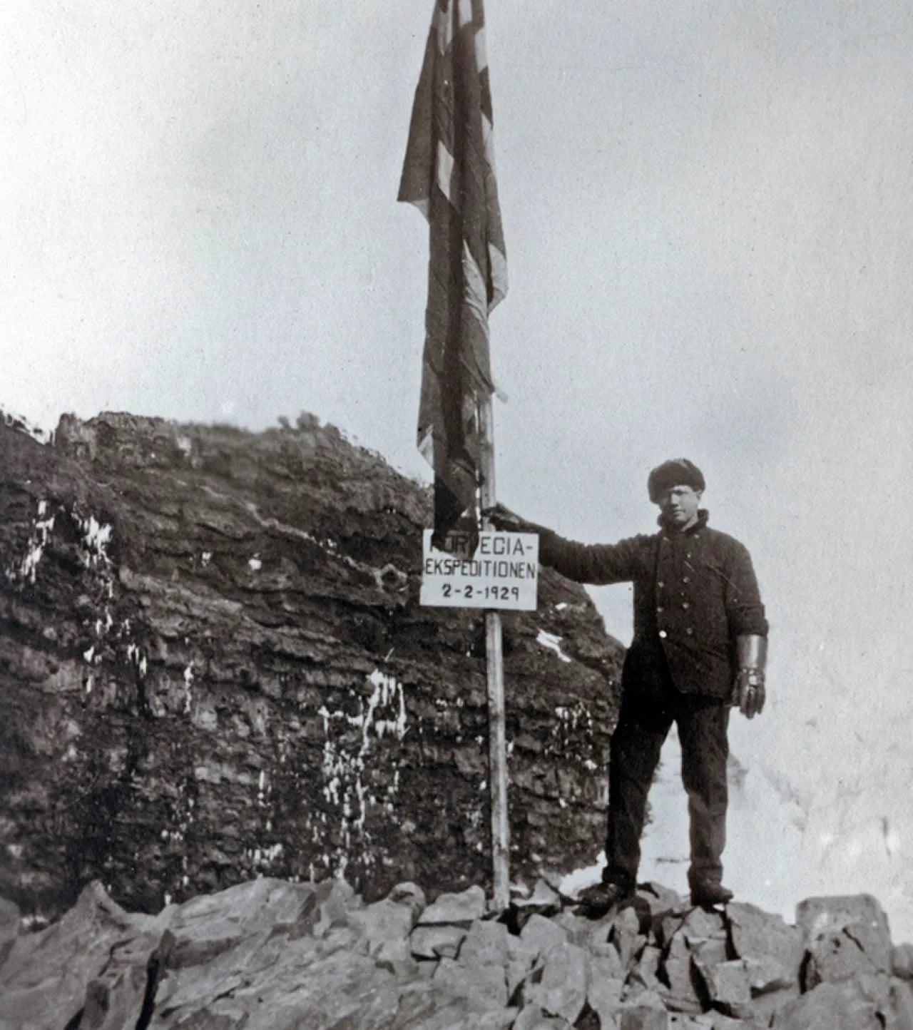 Porträt von Nils Larsen (1900–1976) – Gedenkseite