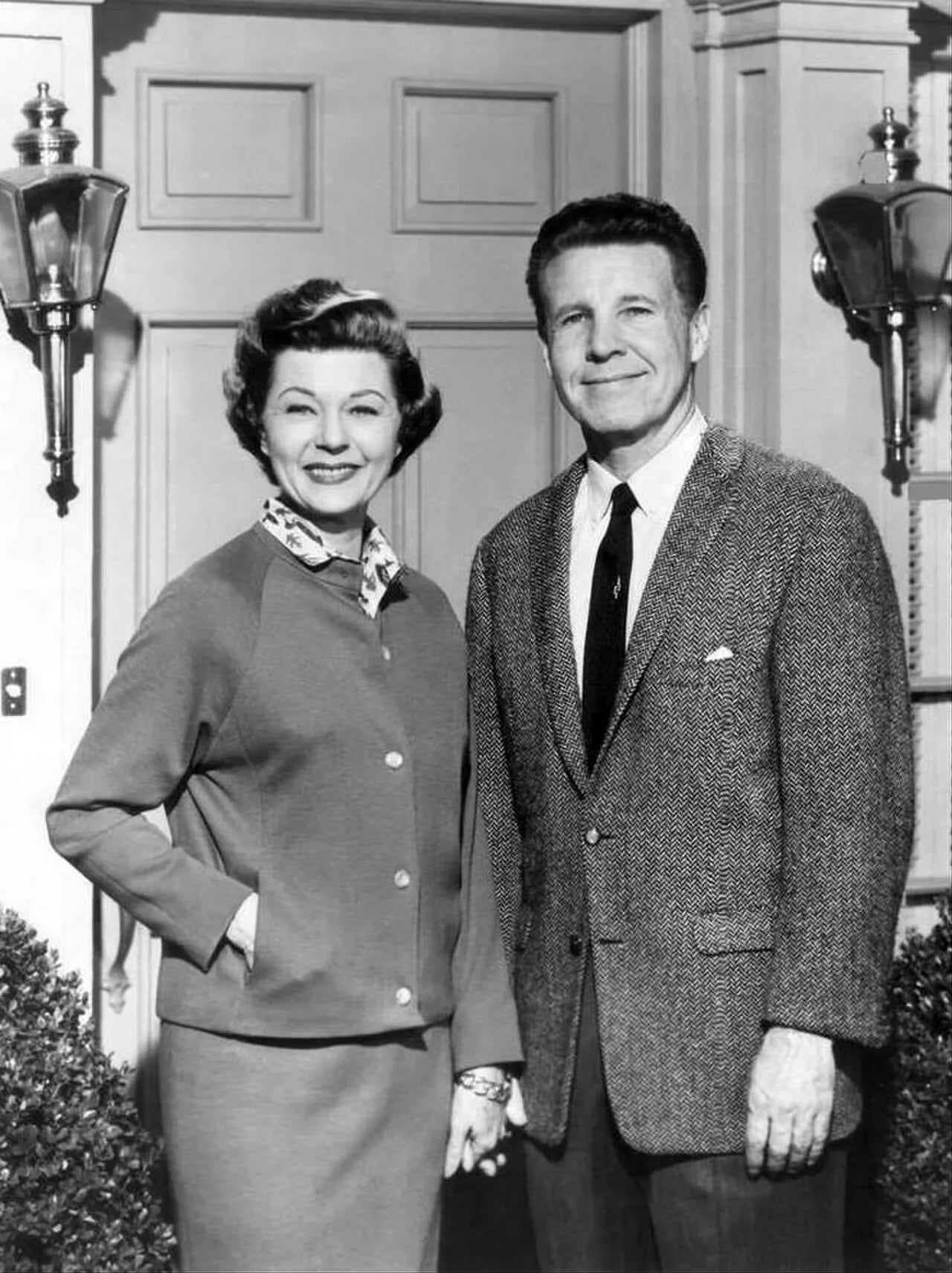 Portrait of Ozzie Nelson (1906–1975) – memorial page