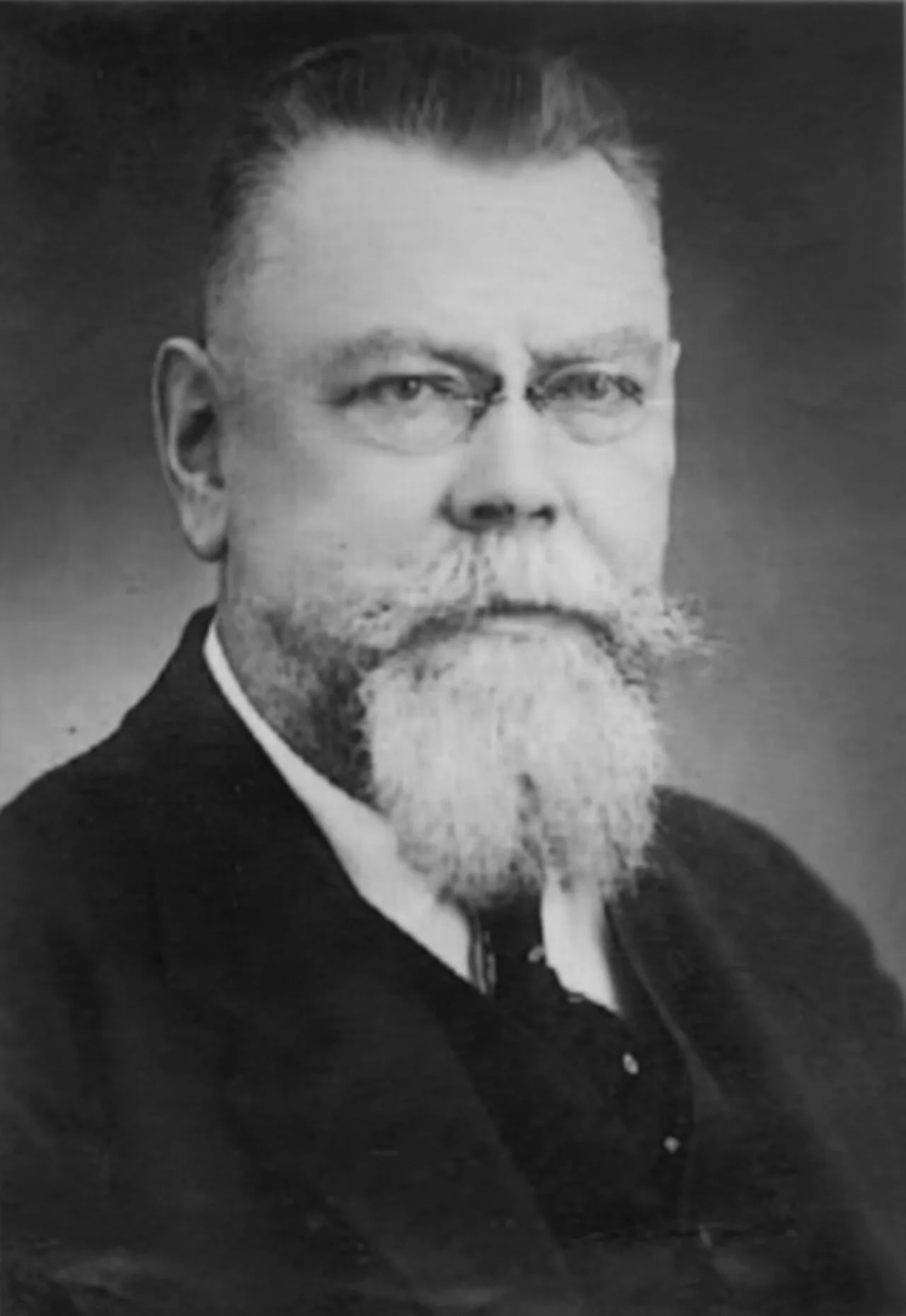 Portrait of Wacław Olszak (1868–1939) – memorial page