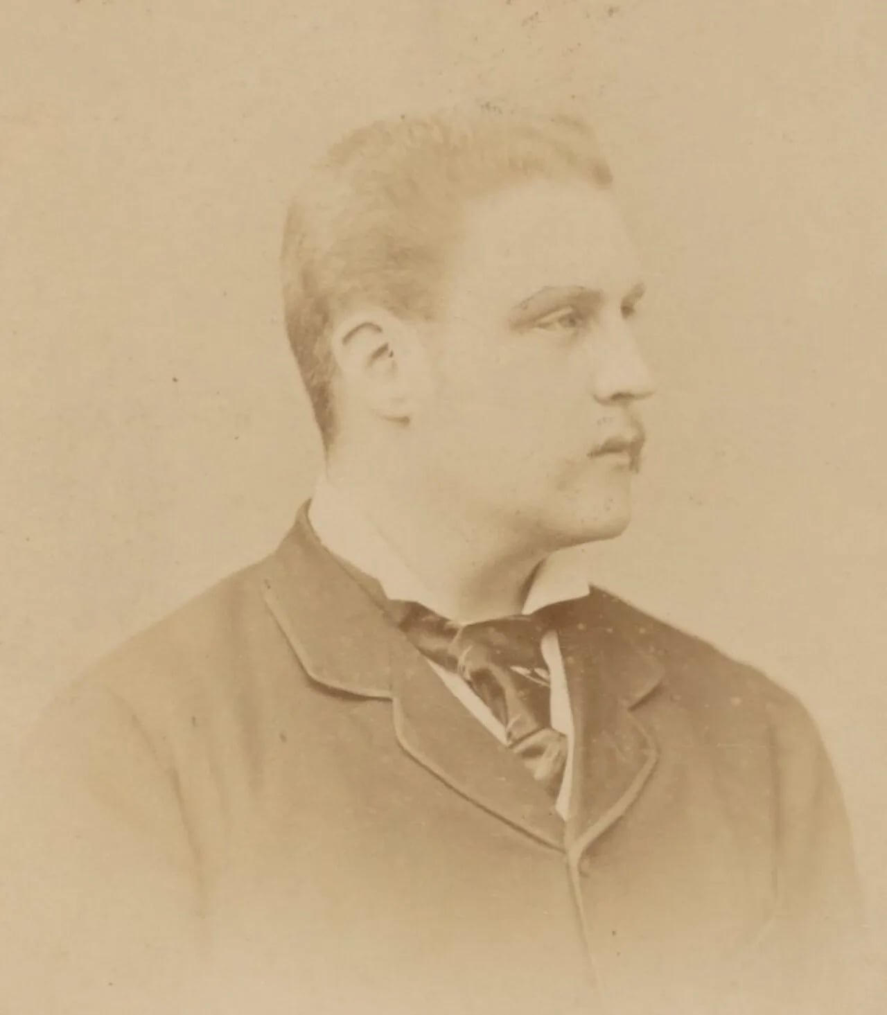 Porträt von Henri de Lafaulotte (1851–1928) – Gedenkseite