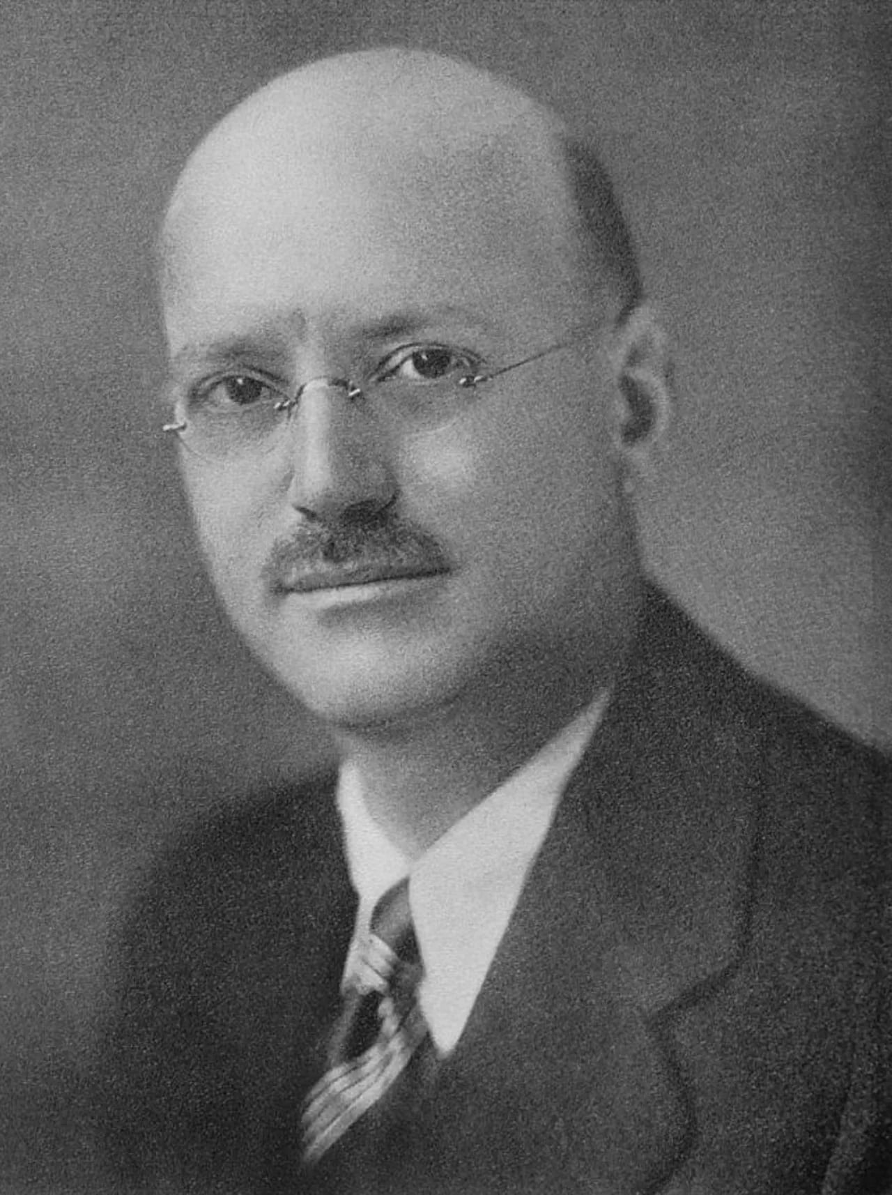 Portrait of Walter Burgwyn Jones (1888–1963) – memorial page