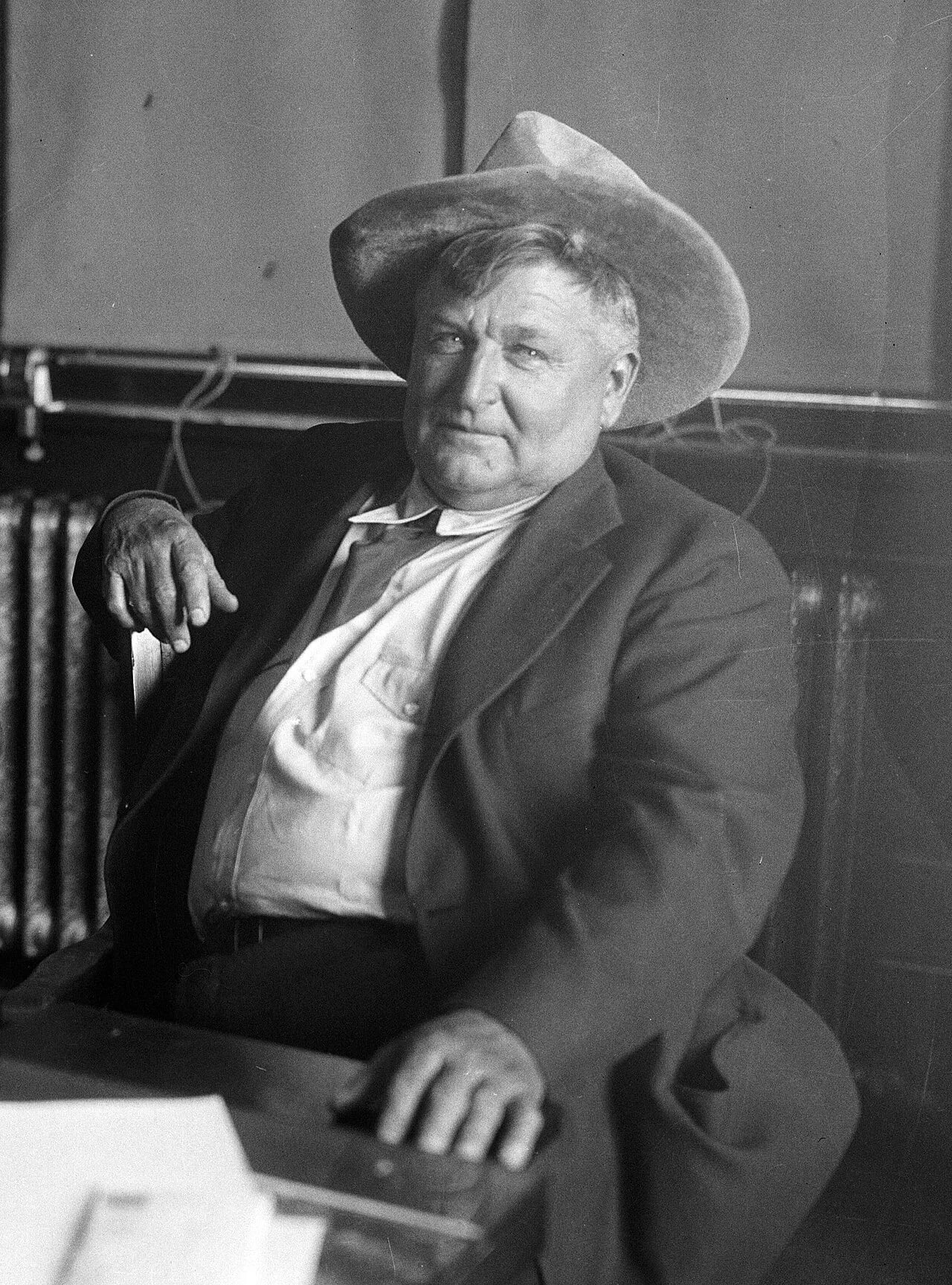Portrait of Walter E. Scott (1872–1954) – memorial page