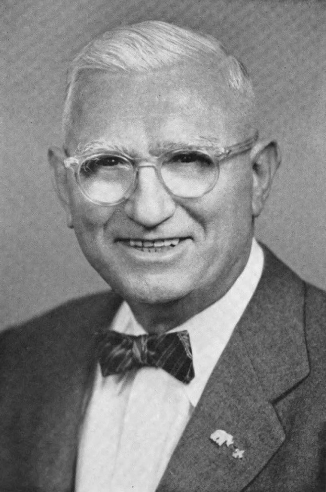 Porträt von Walter M. Mumma (1890–1961) – Gedenkseite