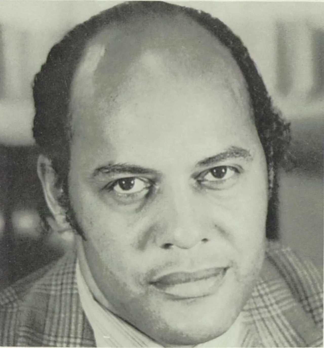 Portrait of Walter R. Tucker, Jr. (1924–1990) – memorial page