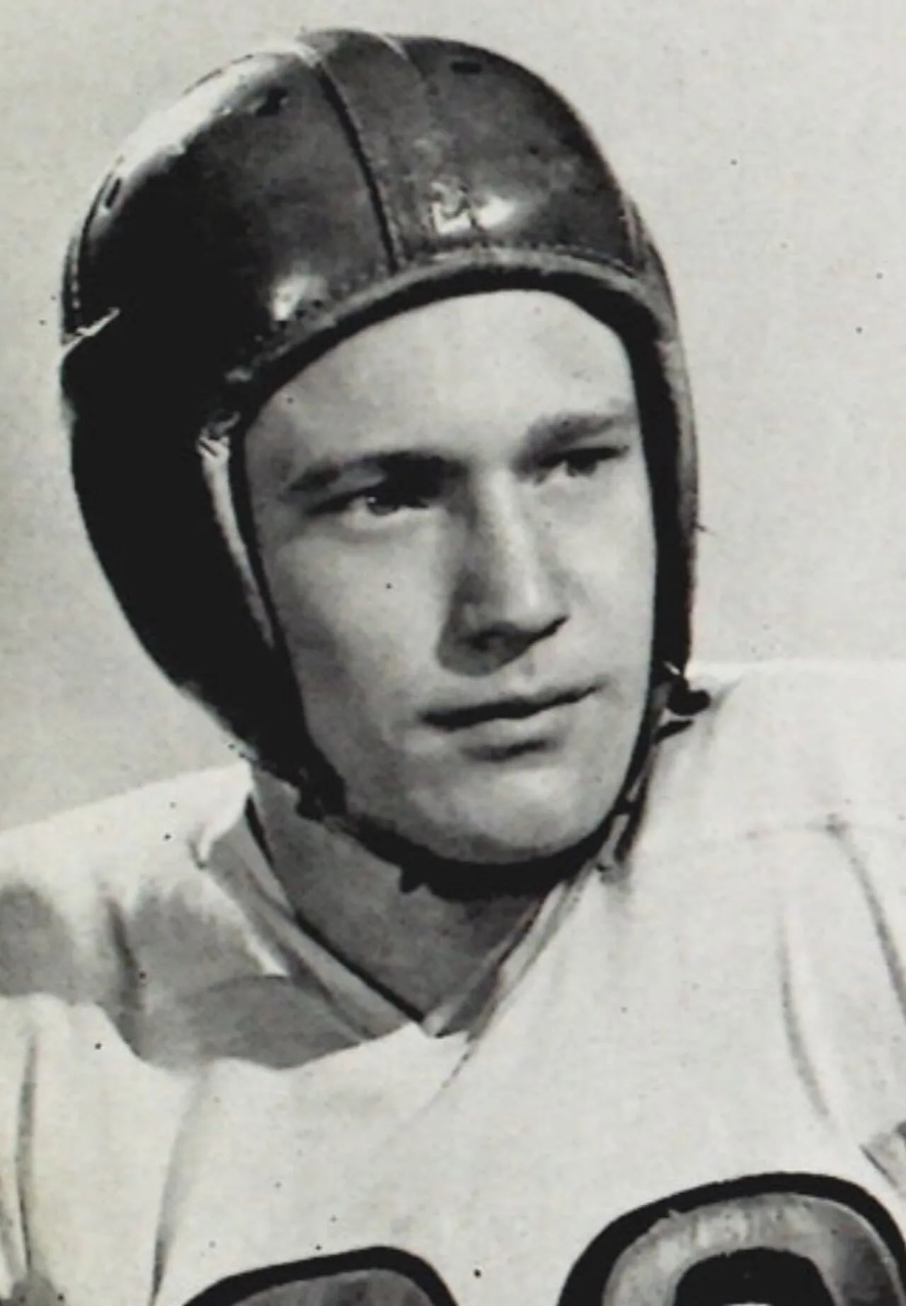 Portrait of Warren Amling (1924–2001) – memorial page