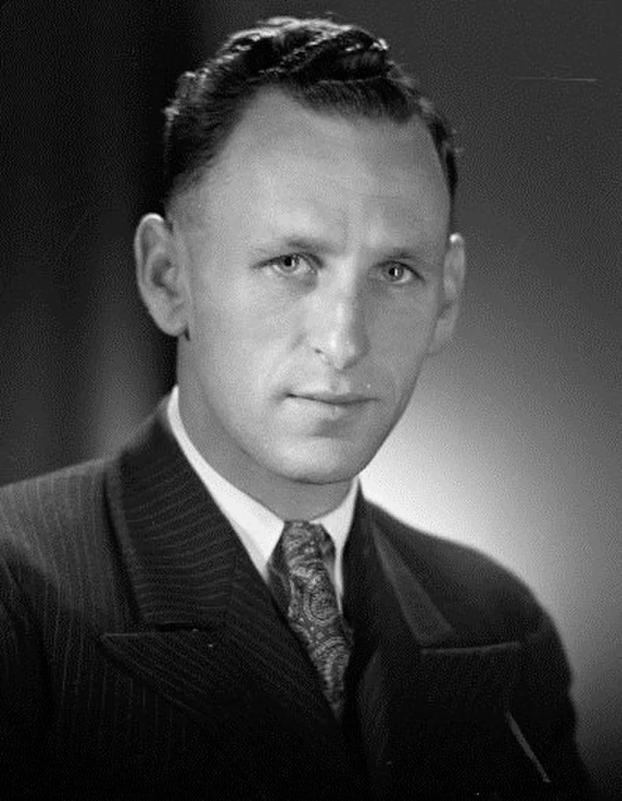 Porträt von Warren Freer (1921–2013) – Gedenkseite