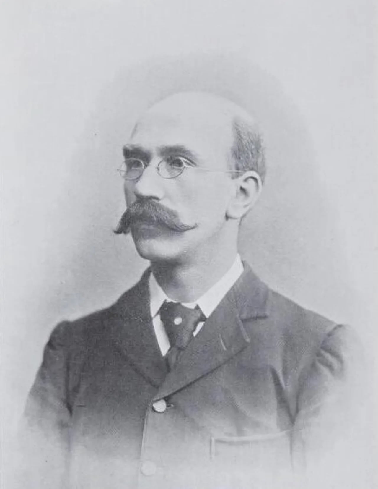 Portrait of William Ramsay Smith (1859–1937) – memorial page