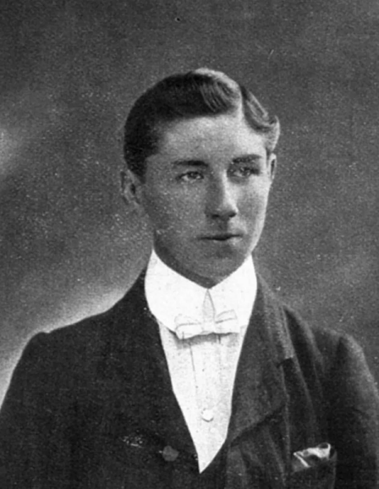 Portrait of Wilfrid Reid (1884–1973) – memorial page