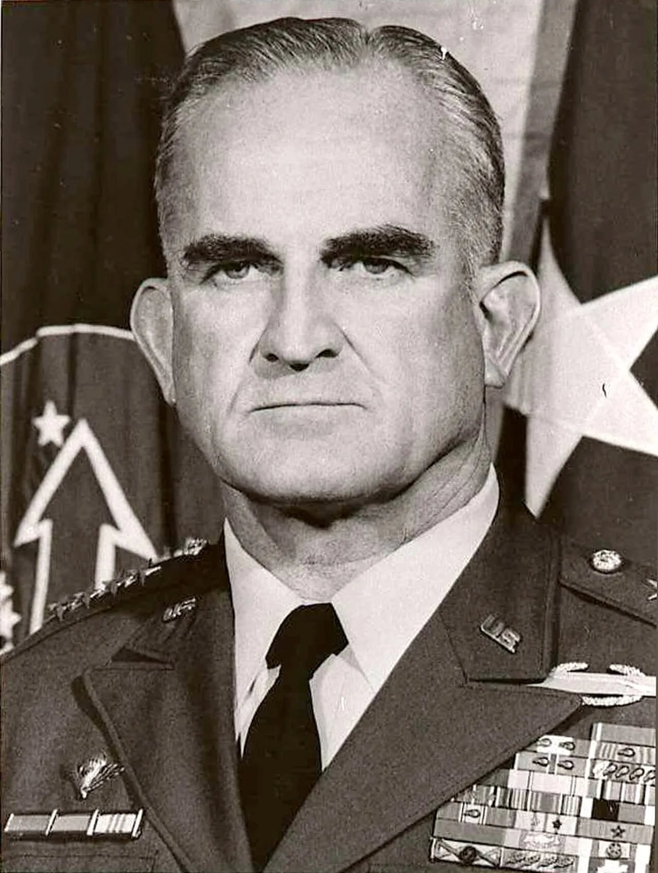 Porträt von William B. Rosson (1918–2004) – Gedenkseite