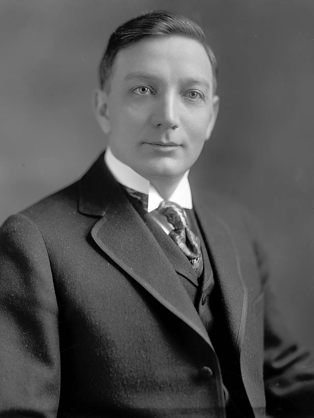 Porträt von William F. Waldow (1882–1930) – Gedenkseite