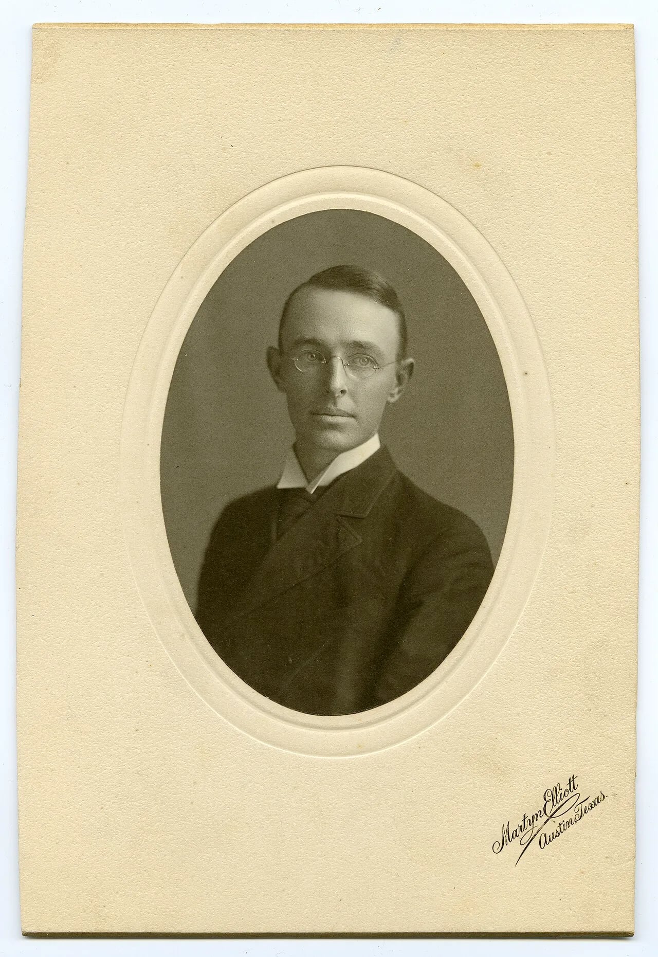 Portrait of William Frank Buckley (1881–1958) – memorial page