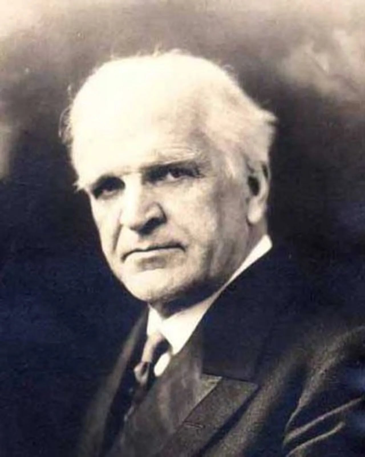 Portrait of William Fraser McDowell (1858–1937) – memorial page