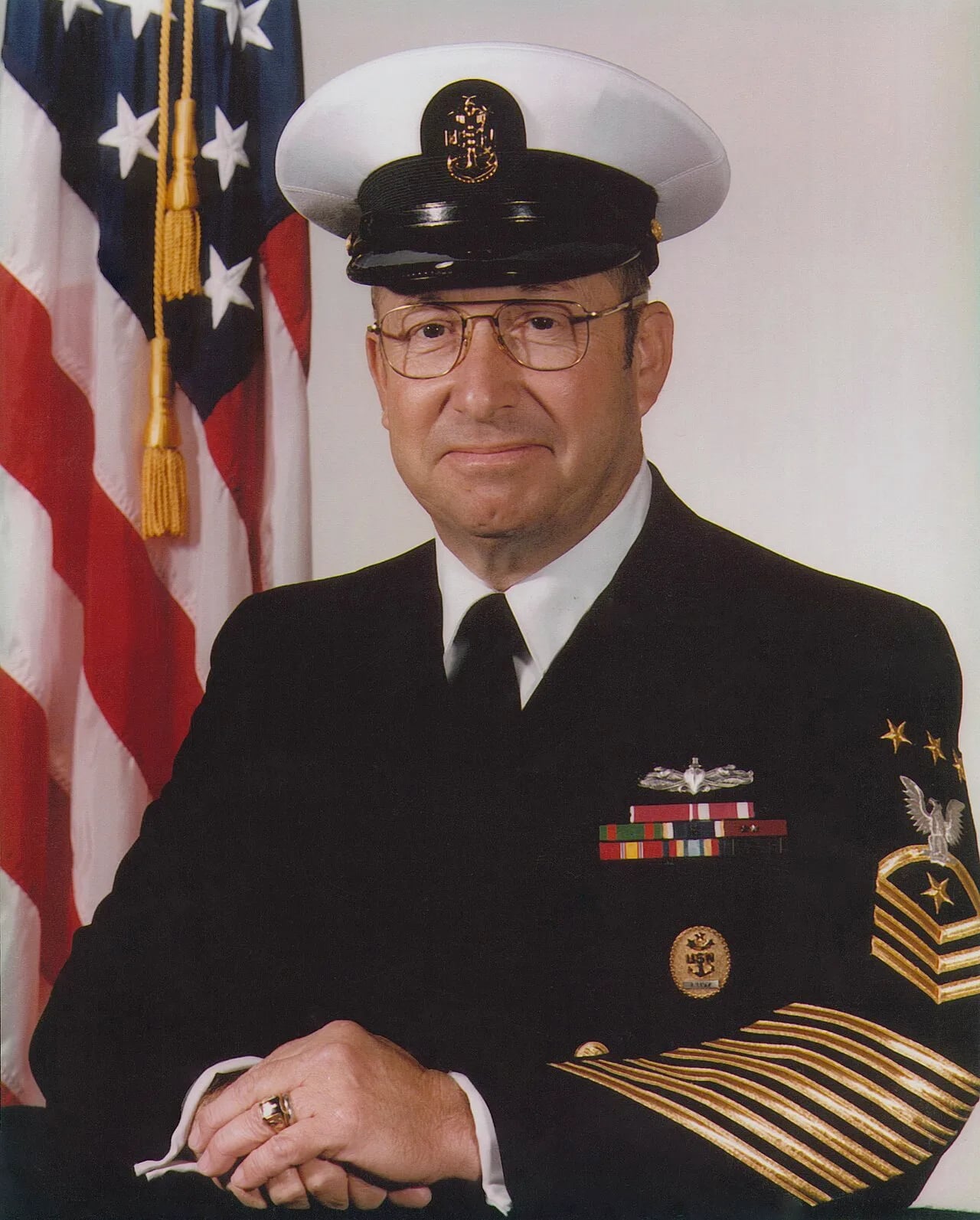 Portrait of William H. Plackett (1937–2016) – memorial page