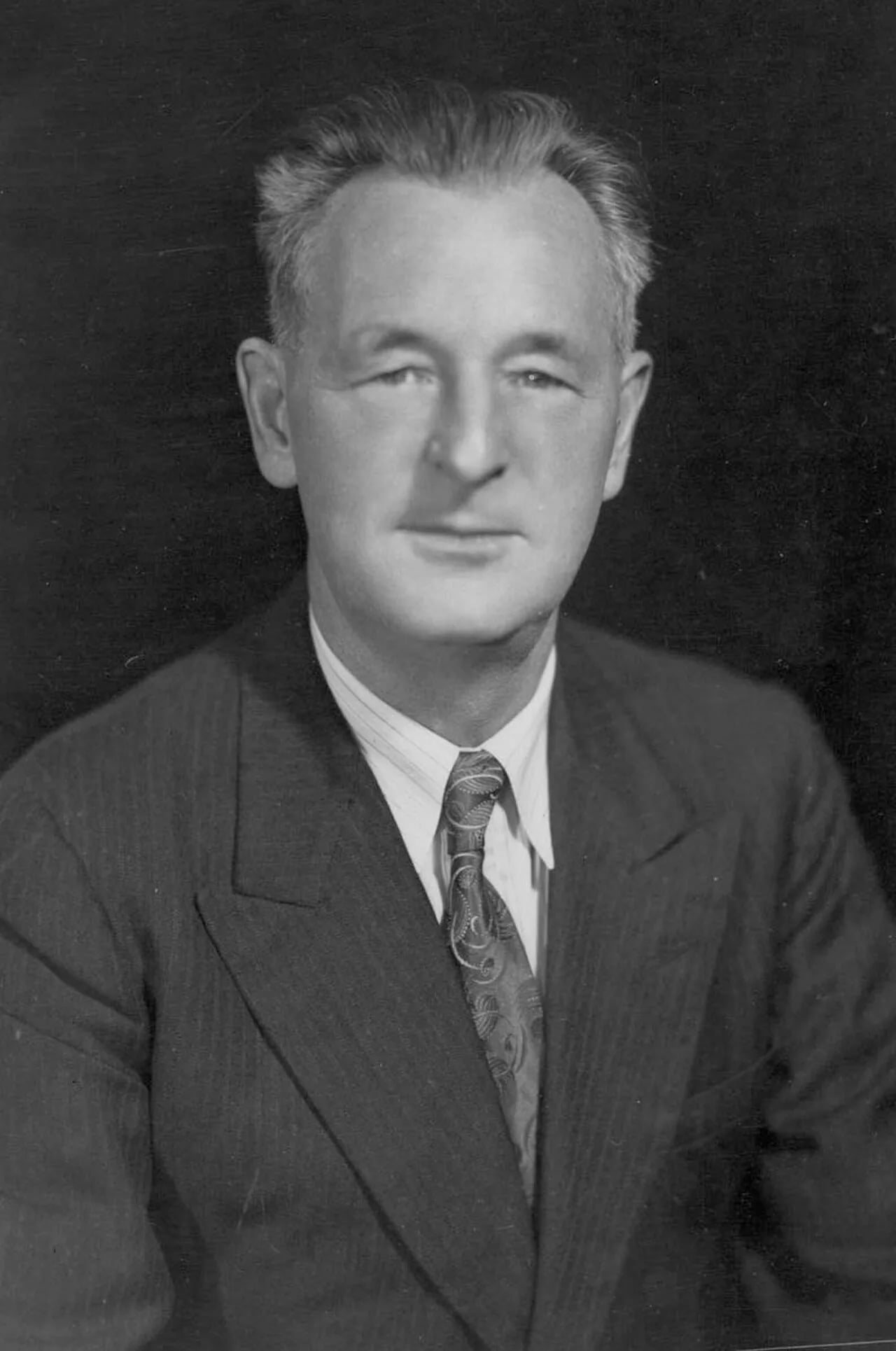 Porträt von William Irvine (1885–1962) – Gedenkseite