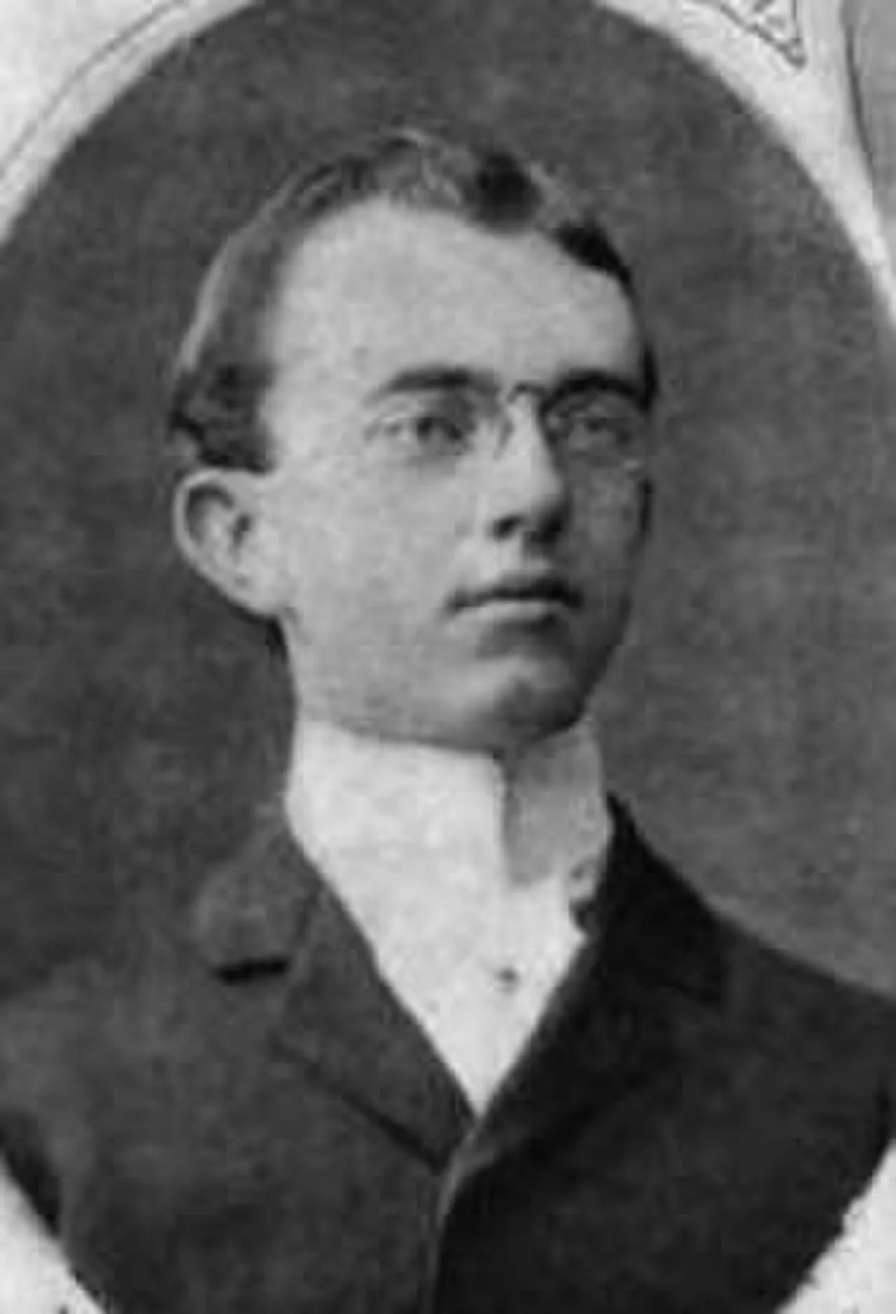 Portrait of William J. Grattan (1876–1938) – memorial page