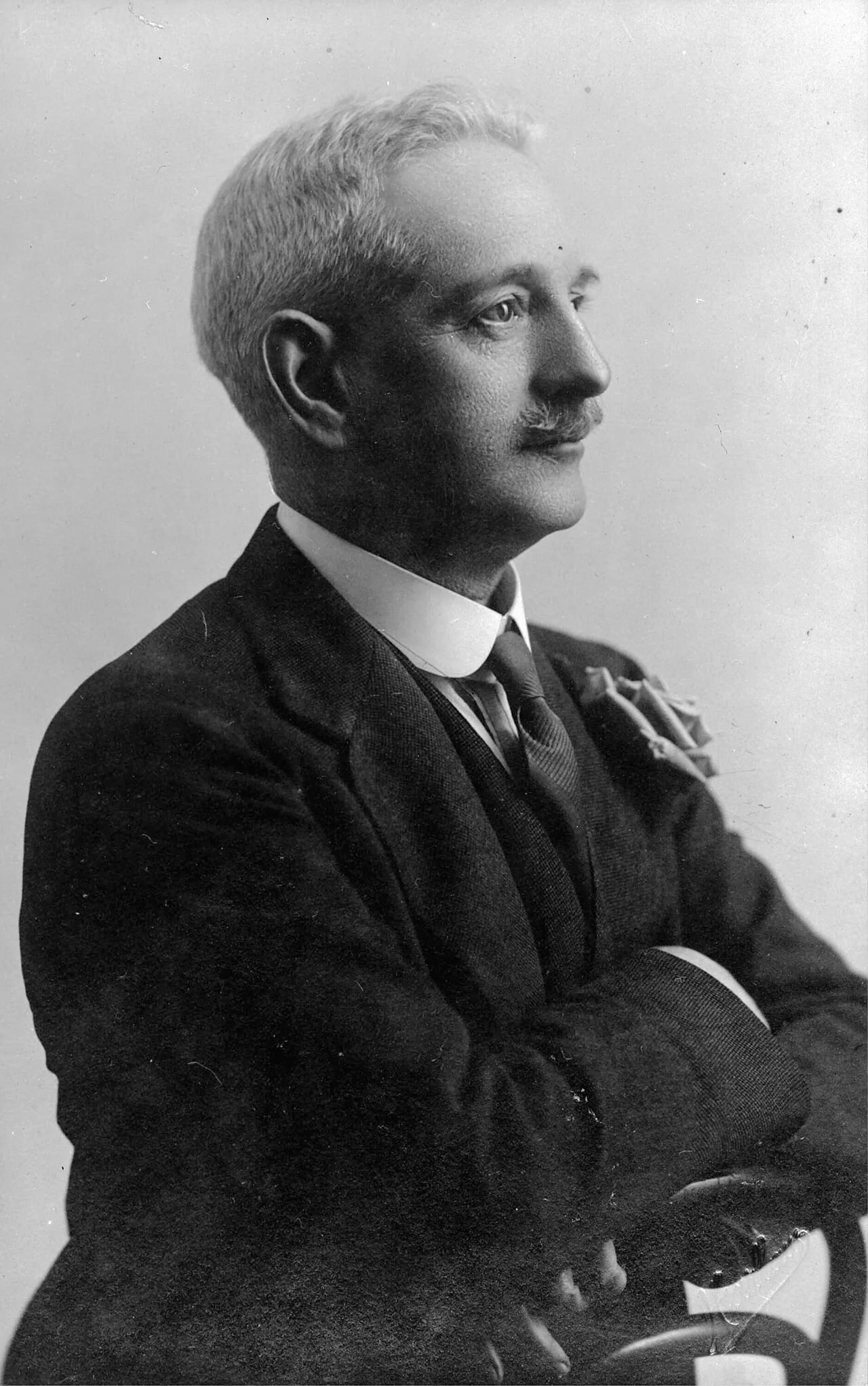 Portrait of William Jolliffe (1851–1927) – memorial page