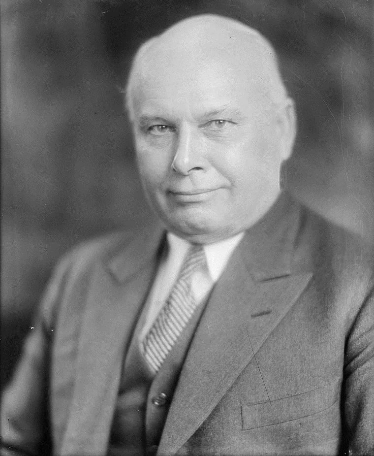 Portrait of William L. Fiesinger (1877–1953) – memorial page