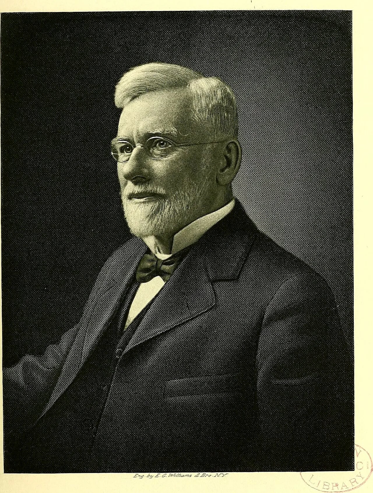 Portrait of William Leslie Hooper (1855–1918) – memorial page