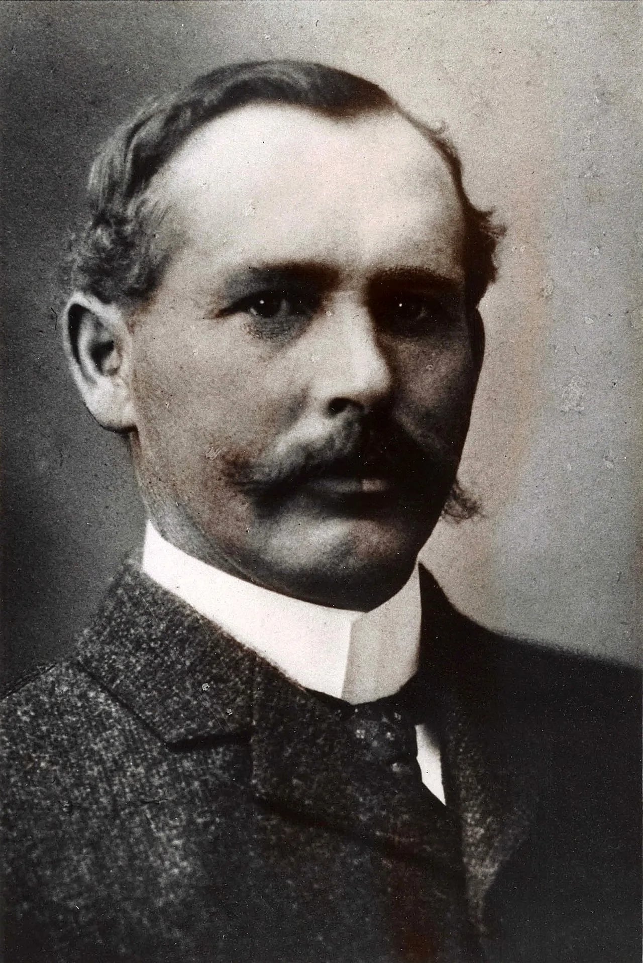Portrait of William Lowrie (1857–1933) – memorial page
