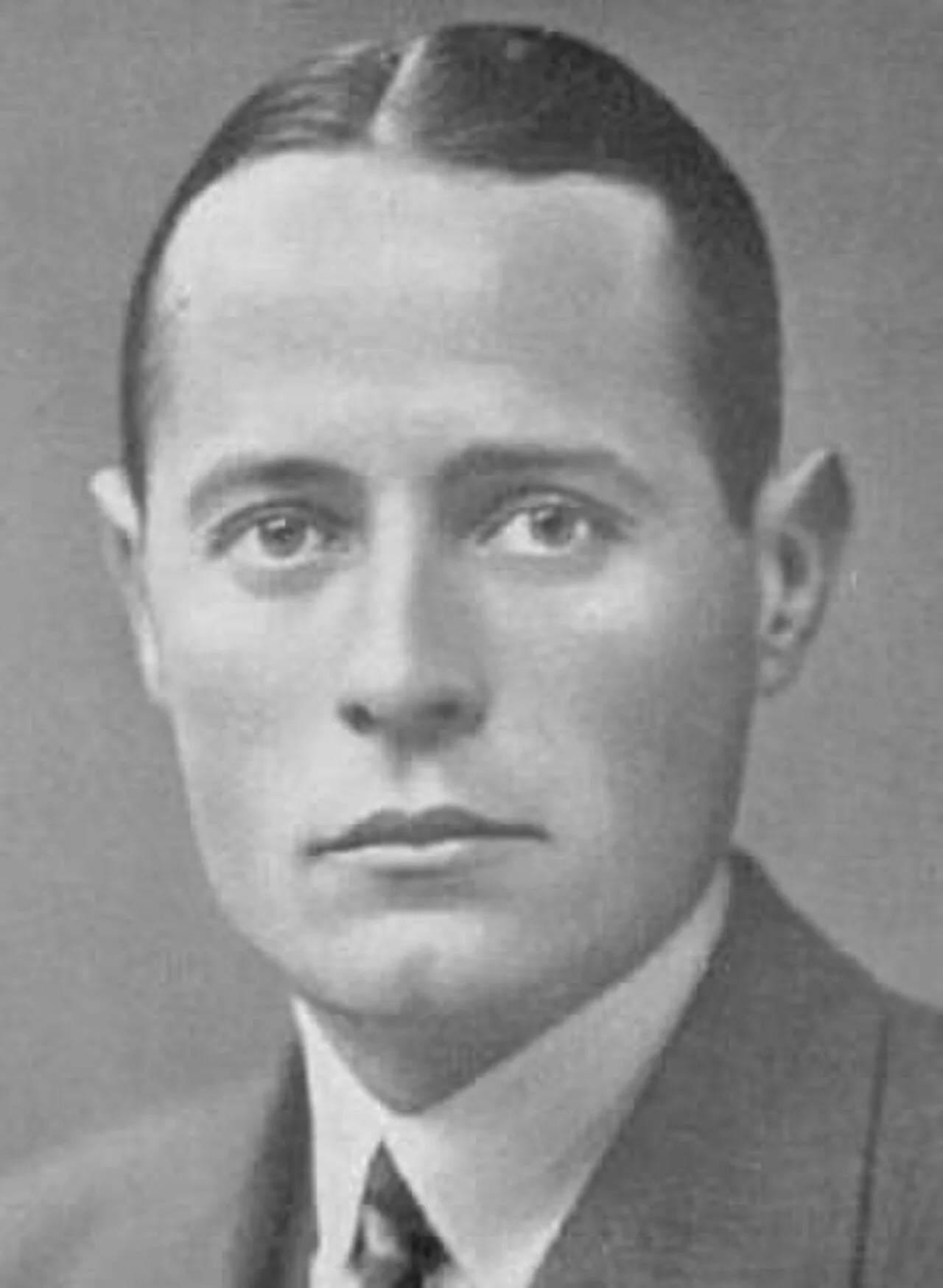 Portrait of William McCall (1908–1968) – memorial page