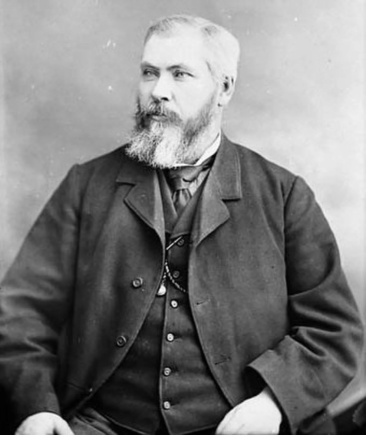 Portrait of William McDonald (1837–1916) – memorial page