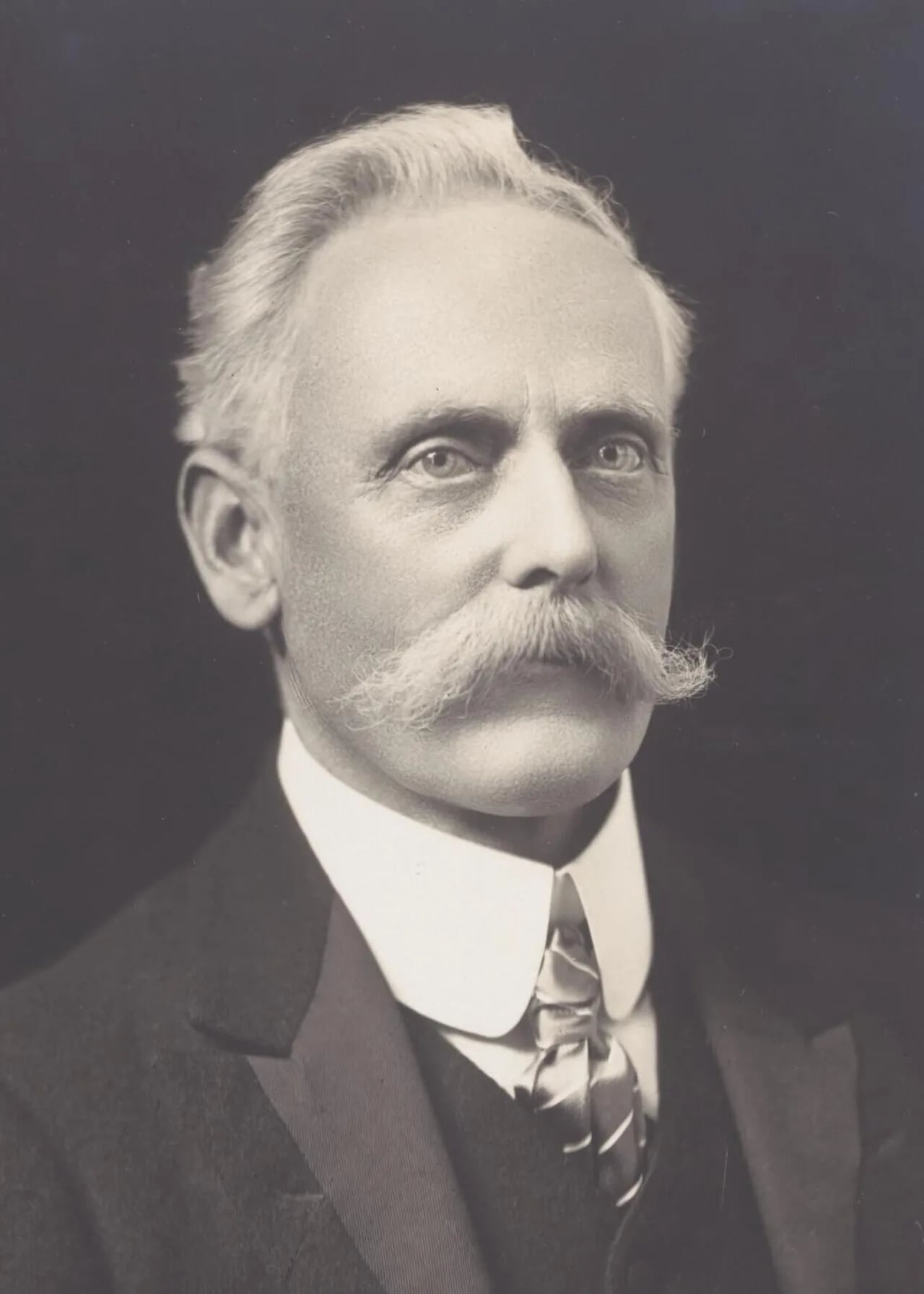 Porträt von William McWilliams (1856–1929) – Gedenkseite