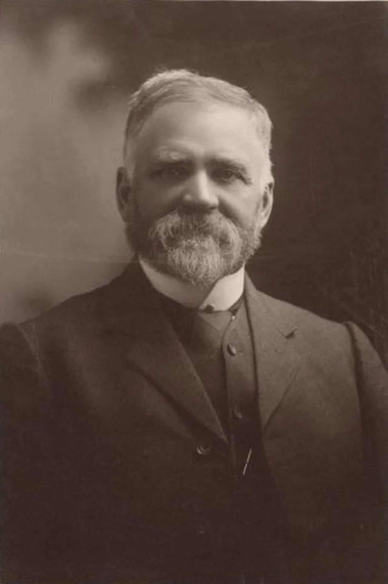 Porträt von William Russell (1842–1912) – Gedenkseite