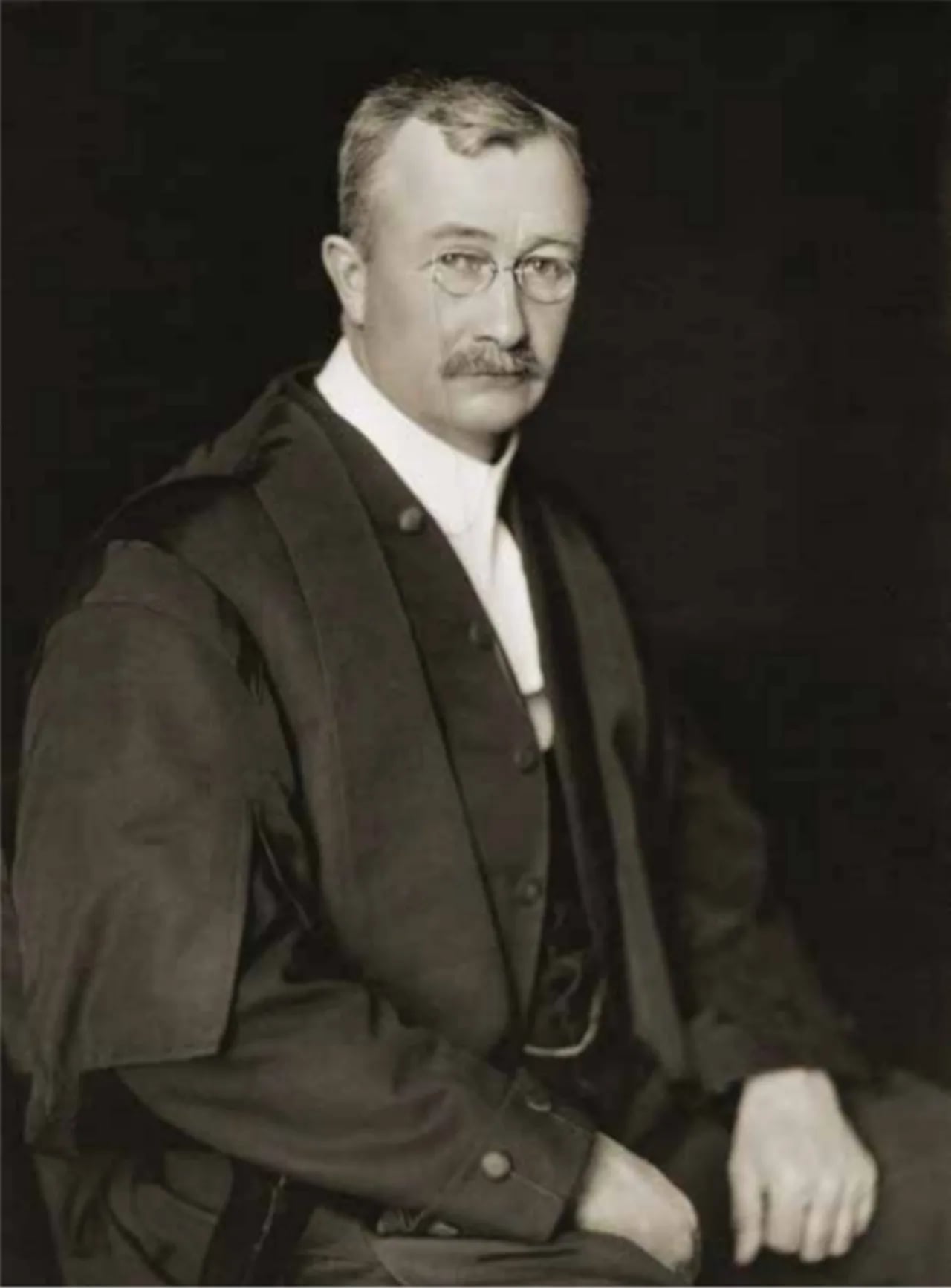 Portrait of William Simmons (1865–1956) – memorial page