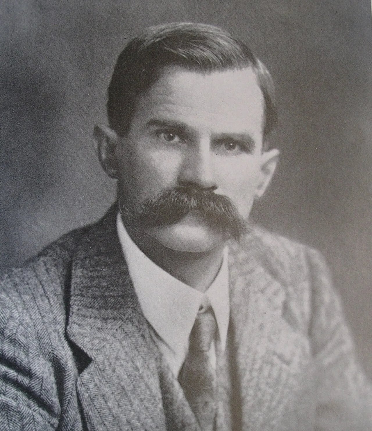 Portrait of William Wilson (1875–1965) – memorial page