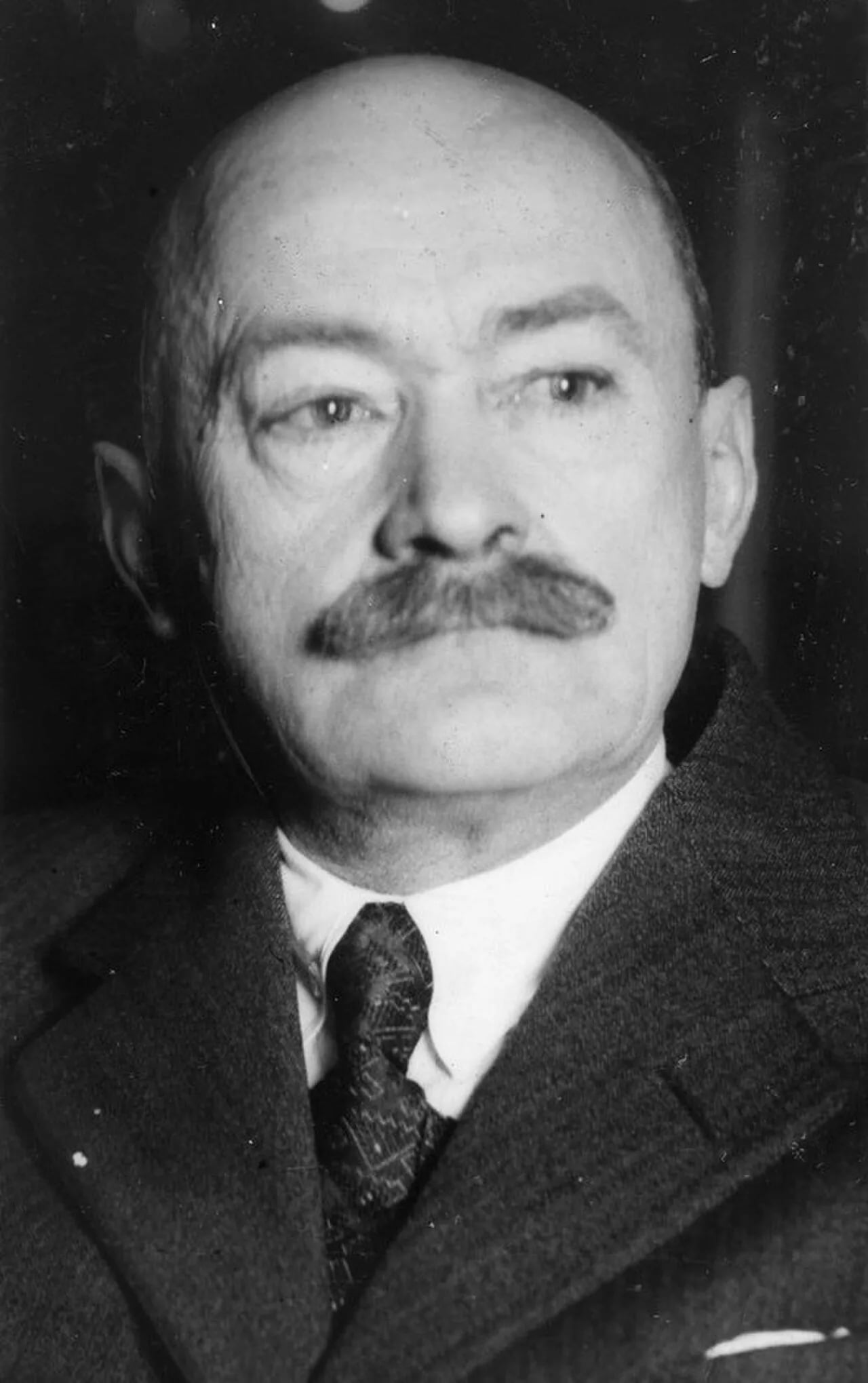 Portrait of Worm Darre-Jenssen (1870–1945) – memorial page