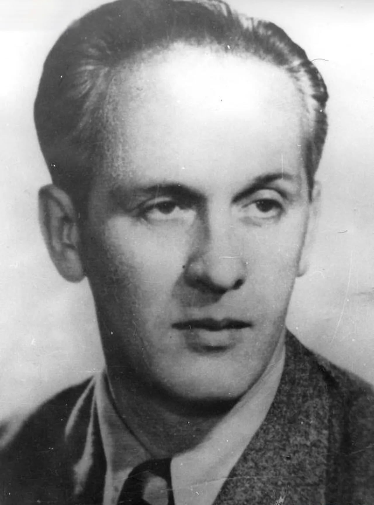 Portrait of Władysław Kochański (1918–1980) – memorial page