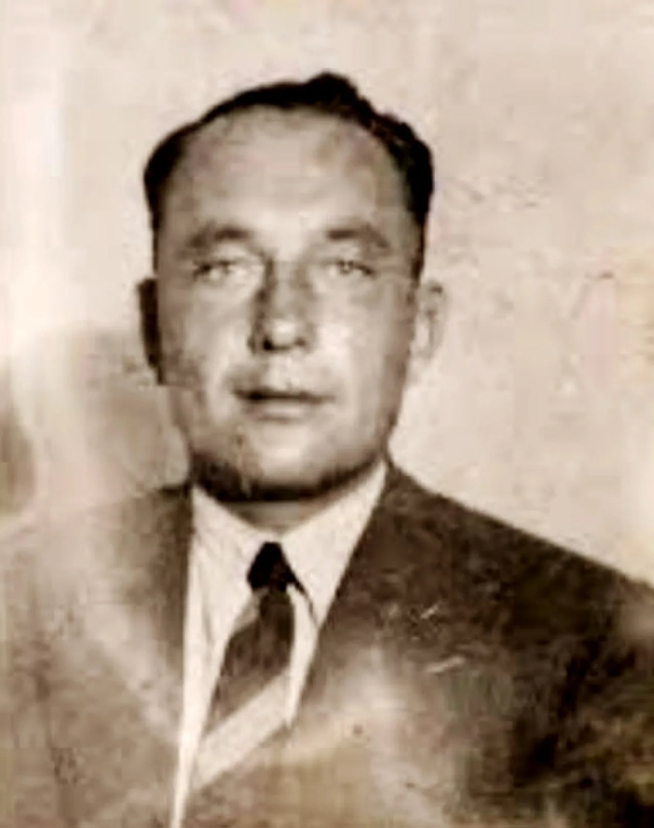 Porträt von Władysław Łukasiuk (1906–1949) – Gedenkseite