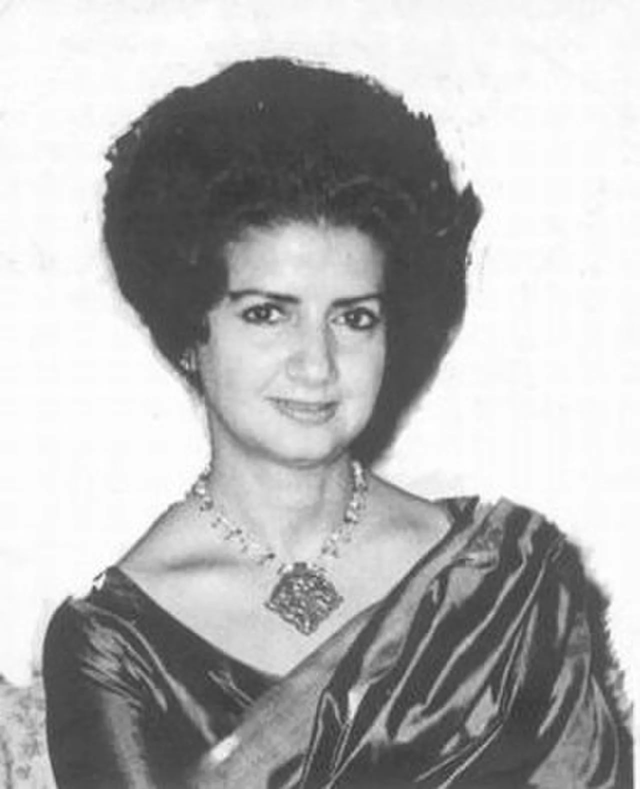 Portrait of Zaib-un-Nissa Hamidullah (1921–2000) – memorial page