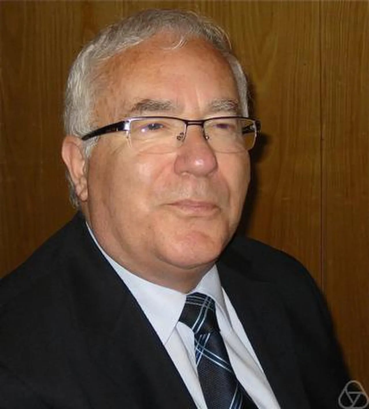 Portrait of Zvi Arad (1942–2018) – memorial page