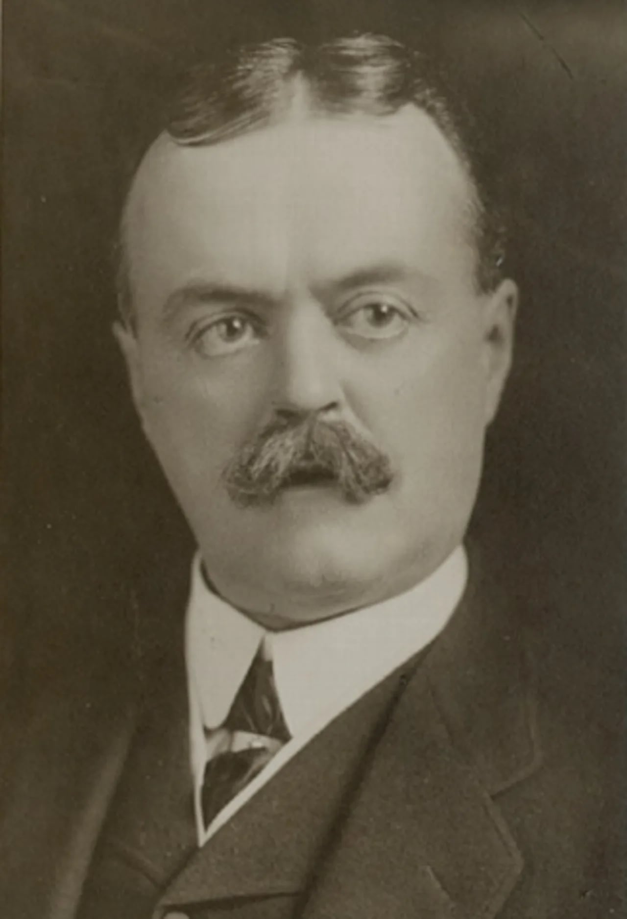 Porträt von Édouard Burroughs Garneau (1859–1911) – Gedenkseite