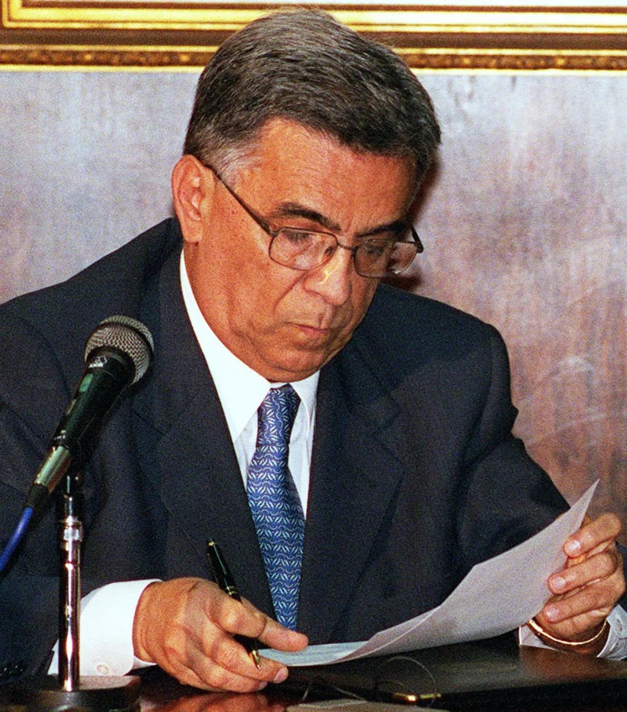 Porträt von Élcio Álvares (1932–2016) – Gedenkseite