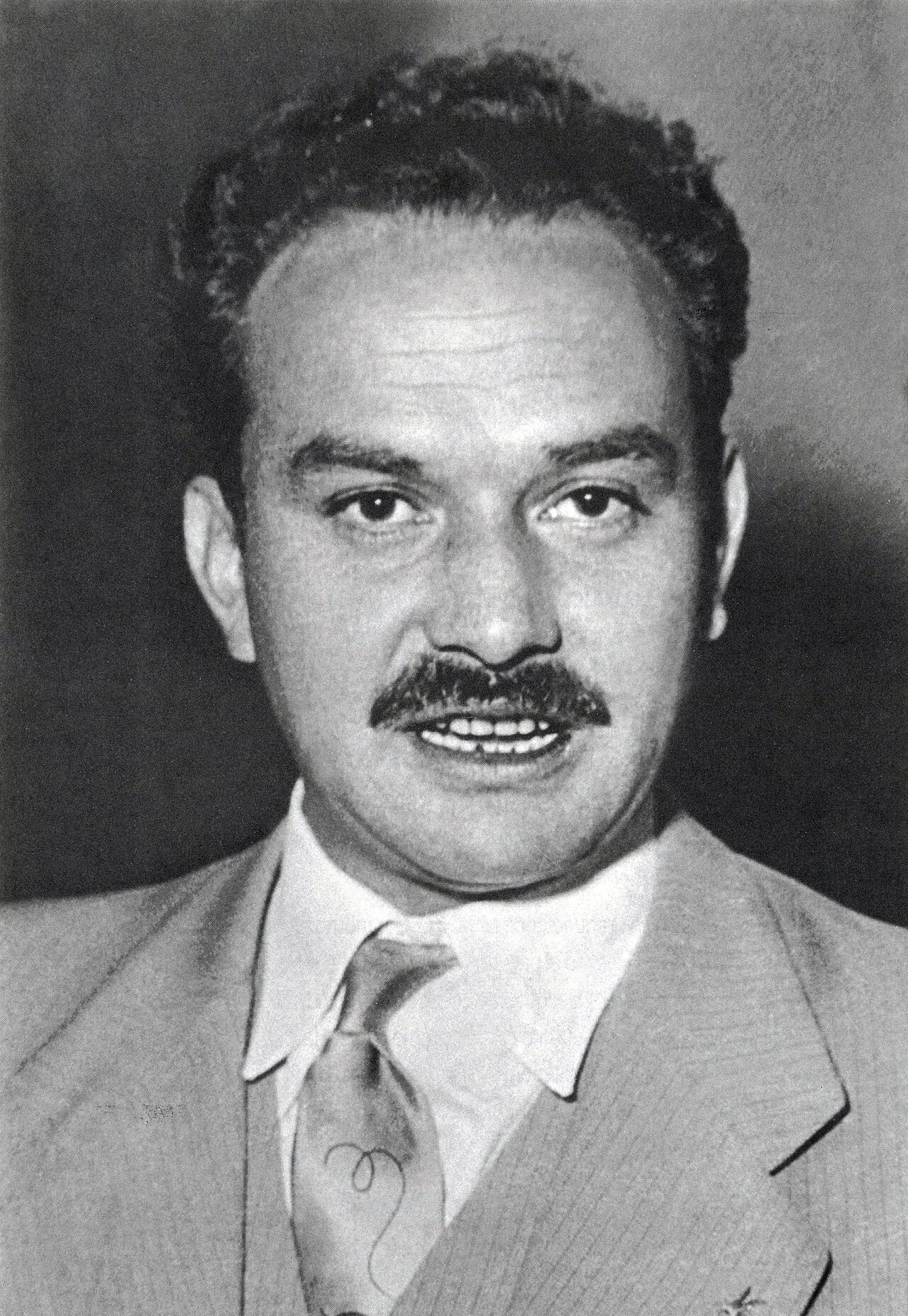 Porträt von Ñuflo Chávez Ortiz (1923–1996) – Gedenkseite