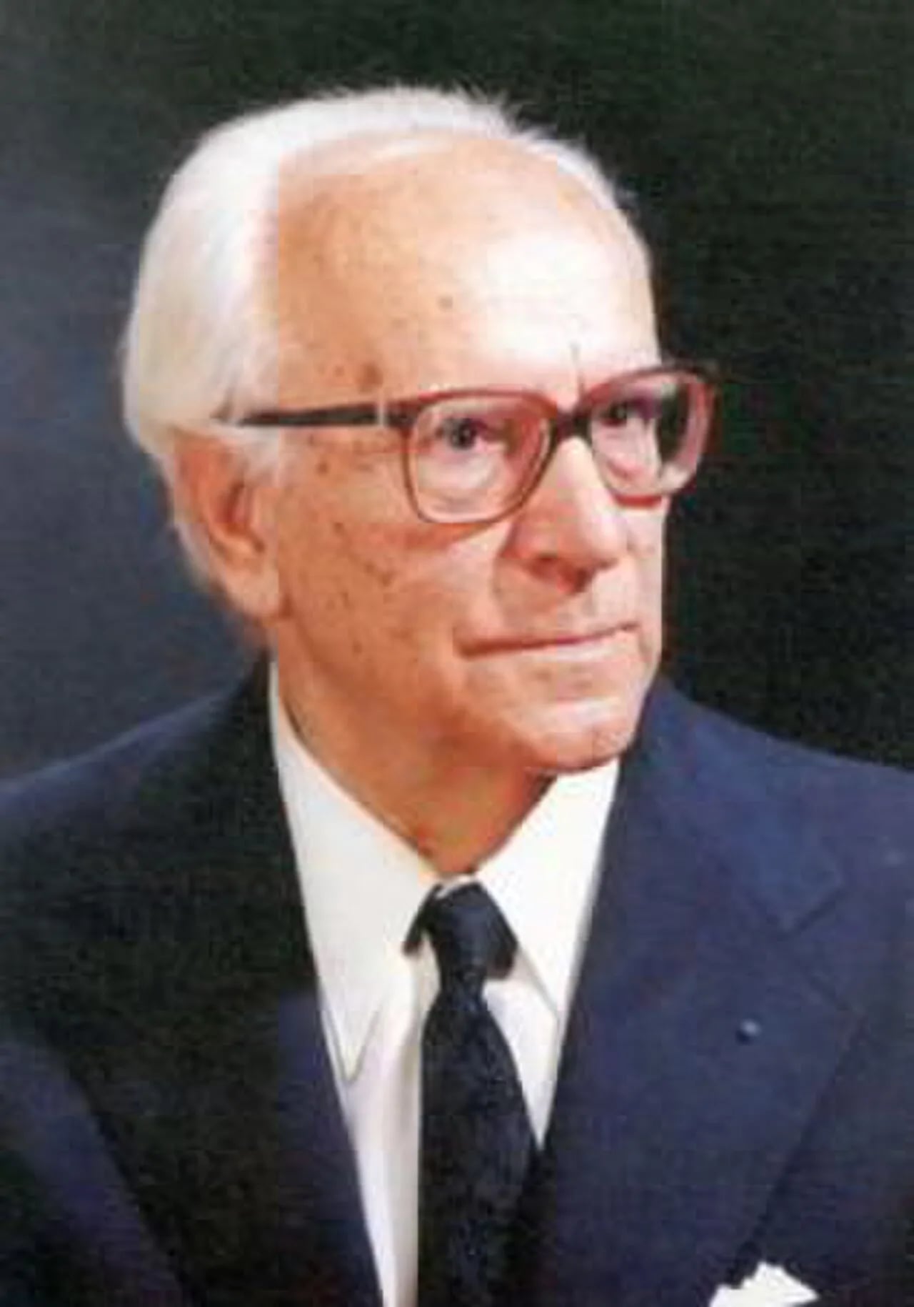Portrait of Alexandre Cioranescu (1911–1999) – memorial page
