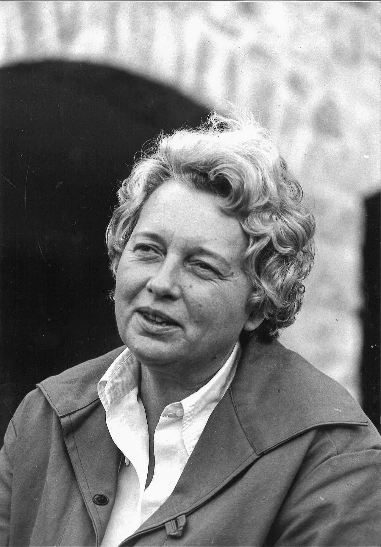 Porträt von Marie-Thérèse Cheroutre (1924–2020) – Gedenkseite