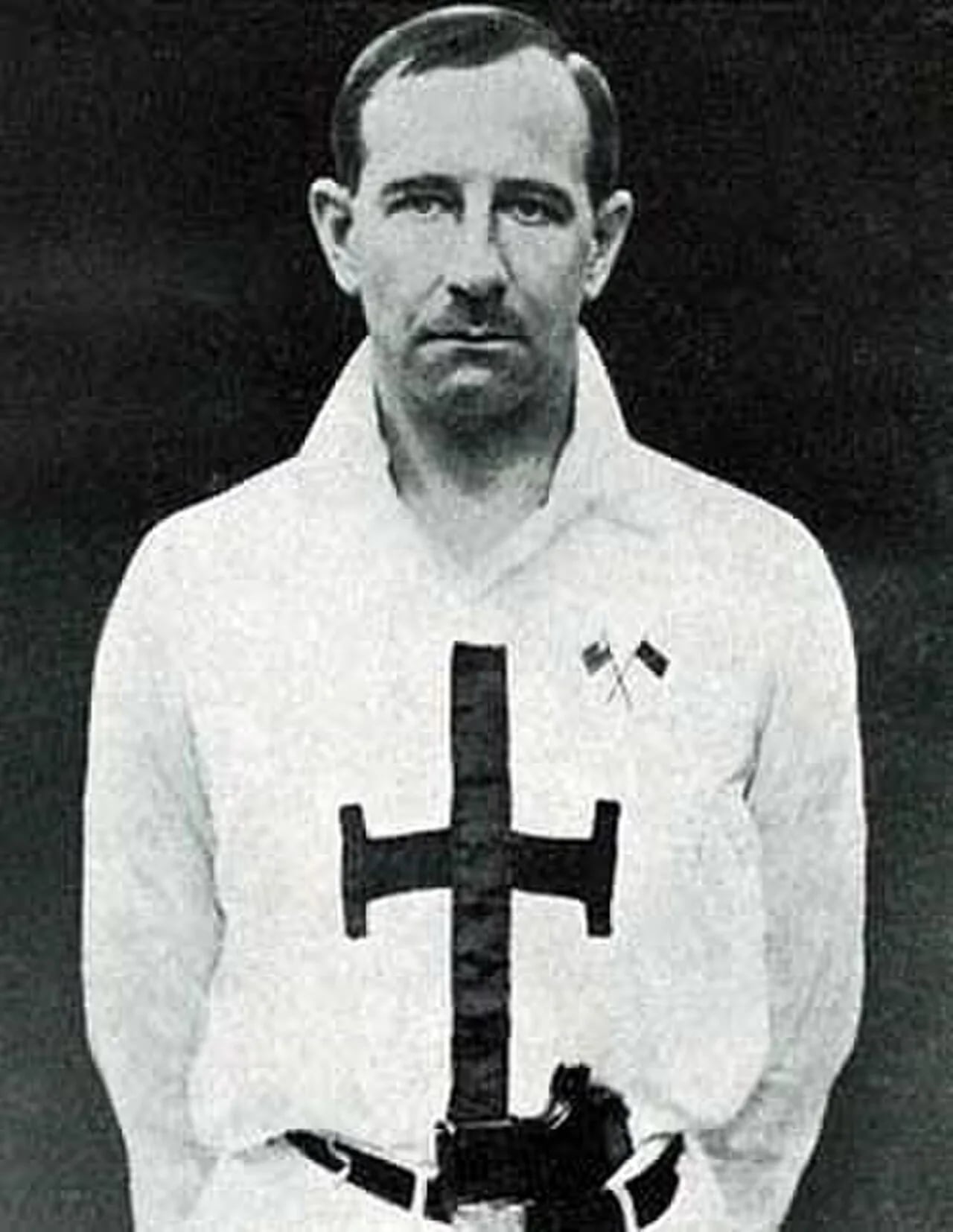 Portrait of George W. Christians (1888–1983) – memorial page