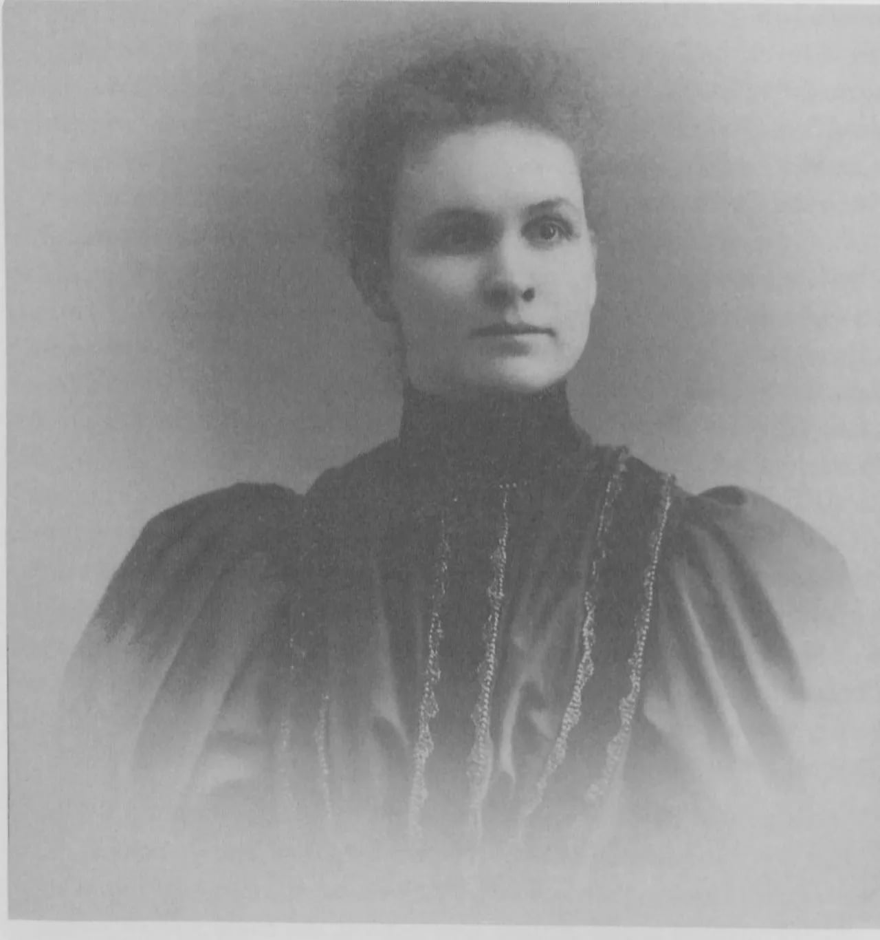 Portrait of Jean Dow (1870–1927) – memorial page