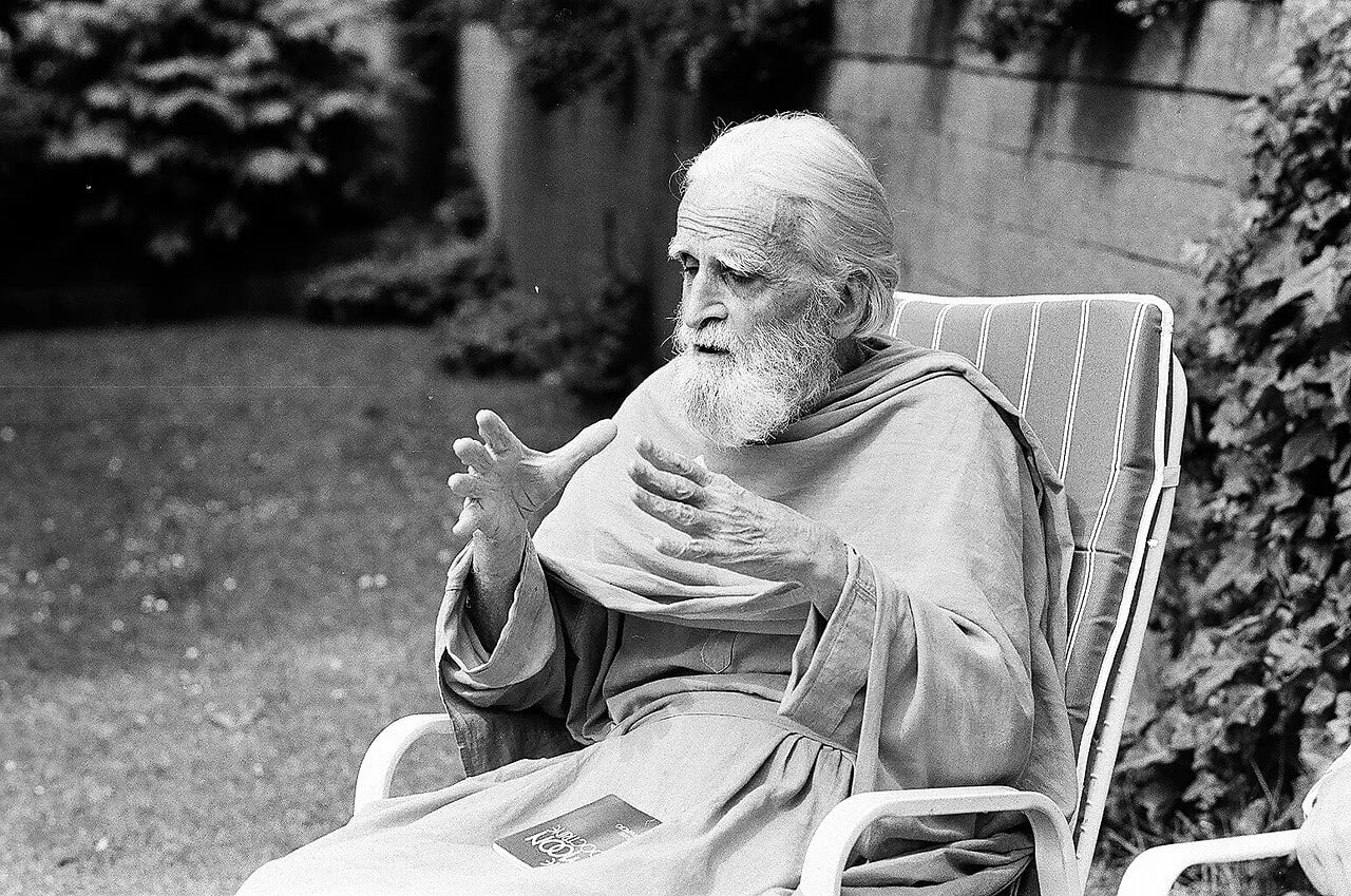 Portrait of Bede Griffiths (1906–1993) – memorial page