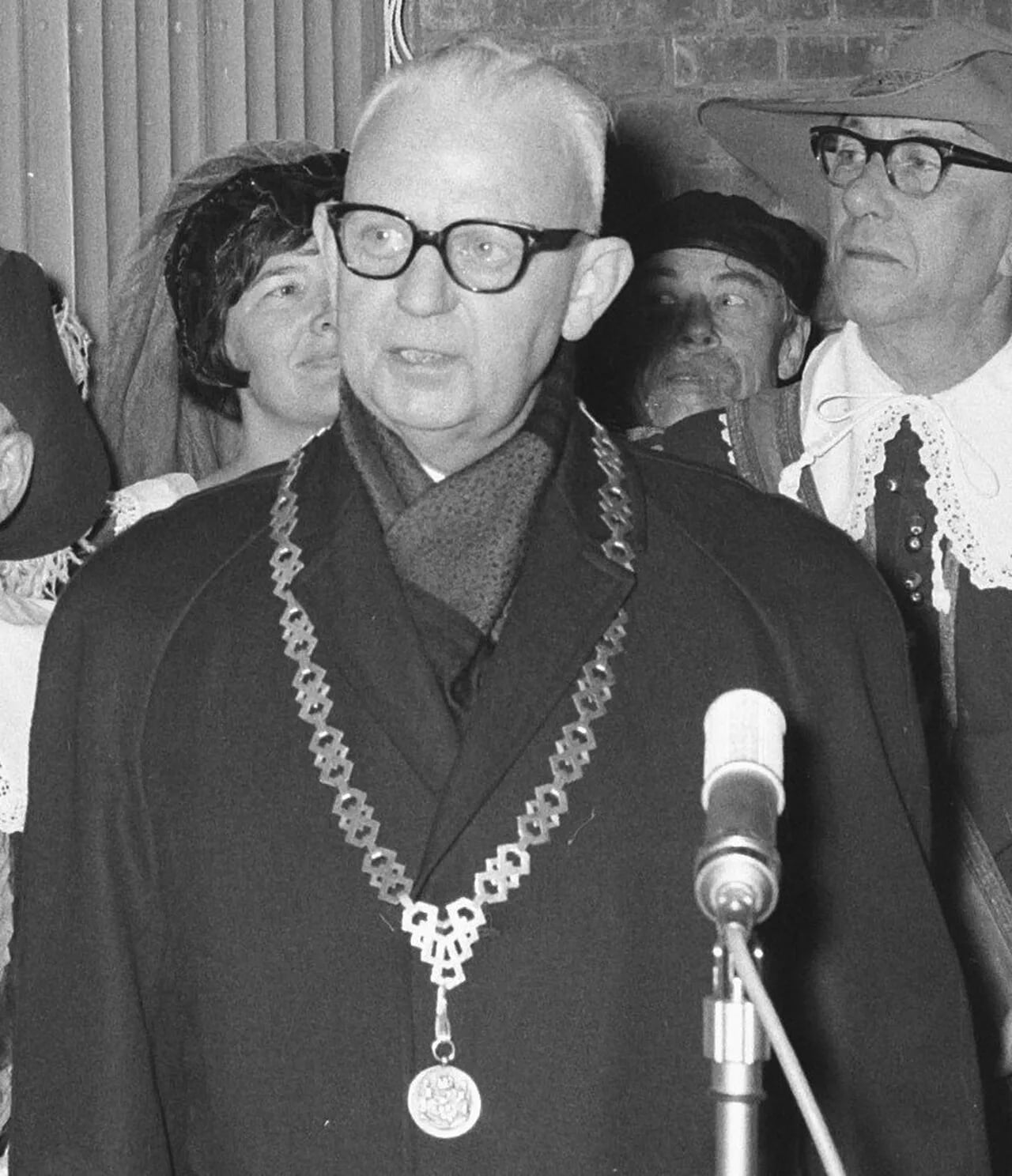 Portrait of Jakob Dalenberg (1904–1966) – memorial page