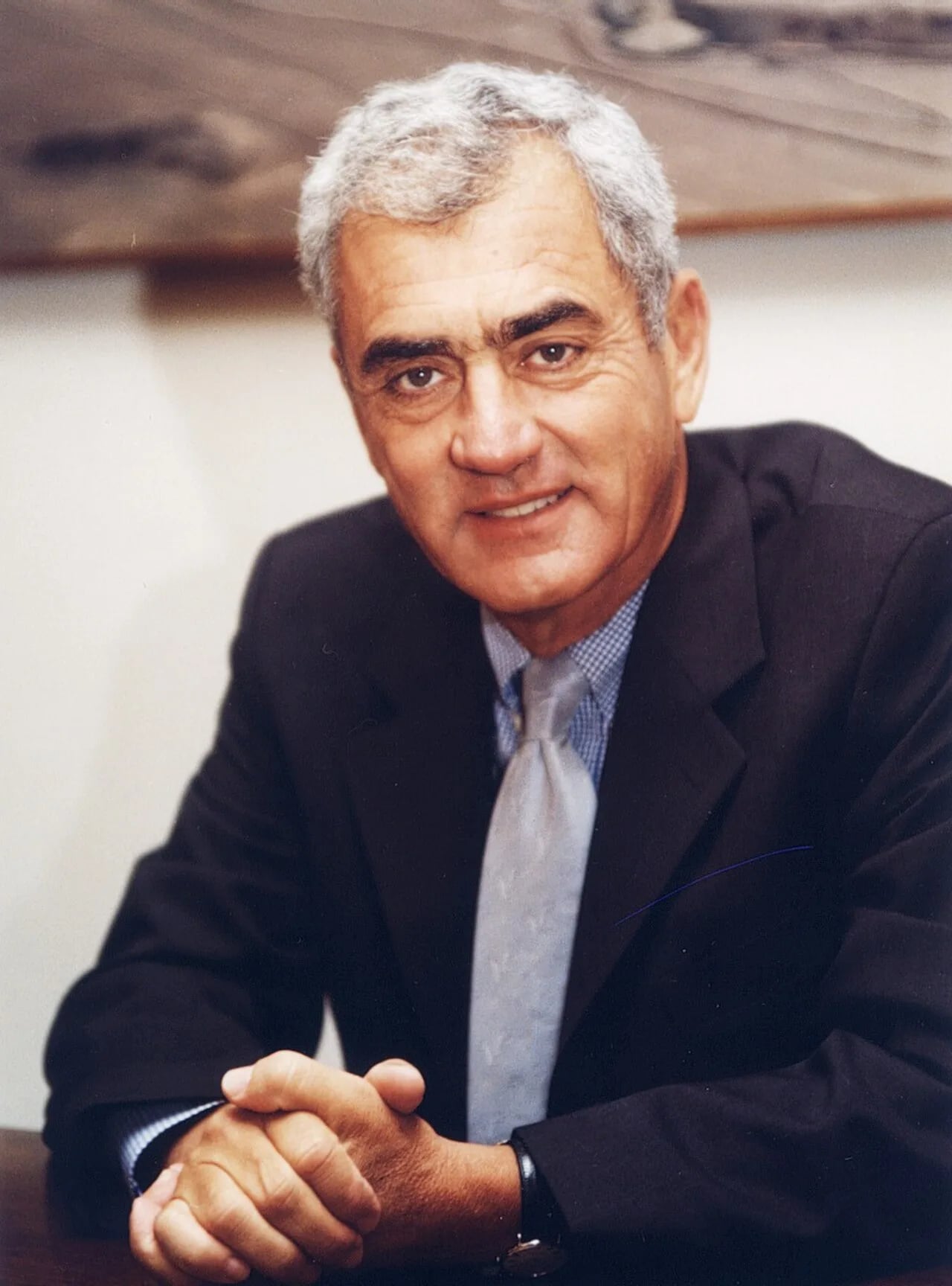 Portrait of Alfonso Dulanto (1943–2025) – memorial page