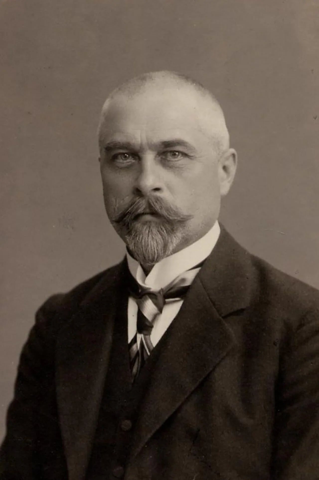 Porträt von Bernard Malkmus (1859–1925) – Gedenkseite