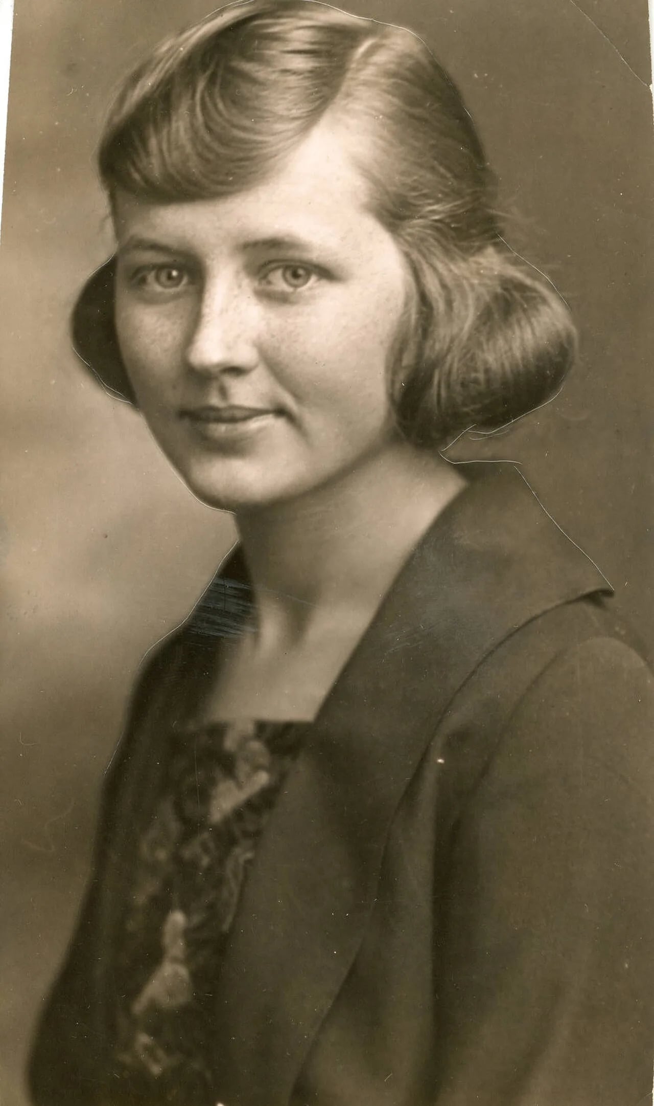 Portrait of Vera Allen (1897–1987) – memorial page