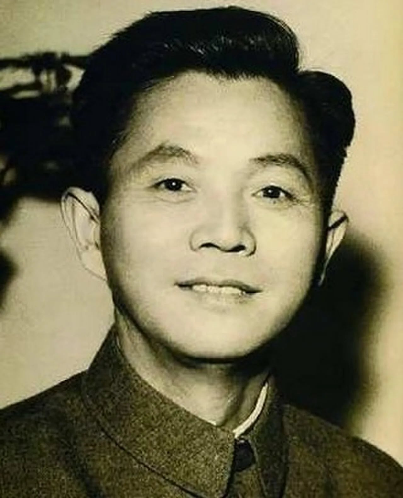 Portrait of Shu Tong (1905–1998) – memorial page