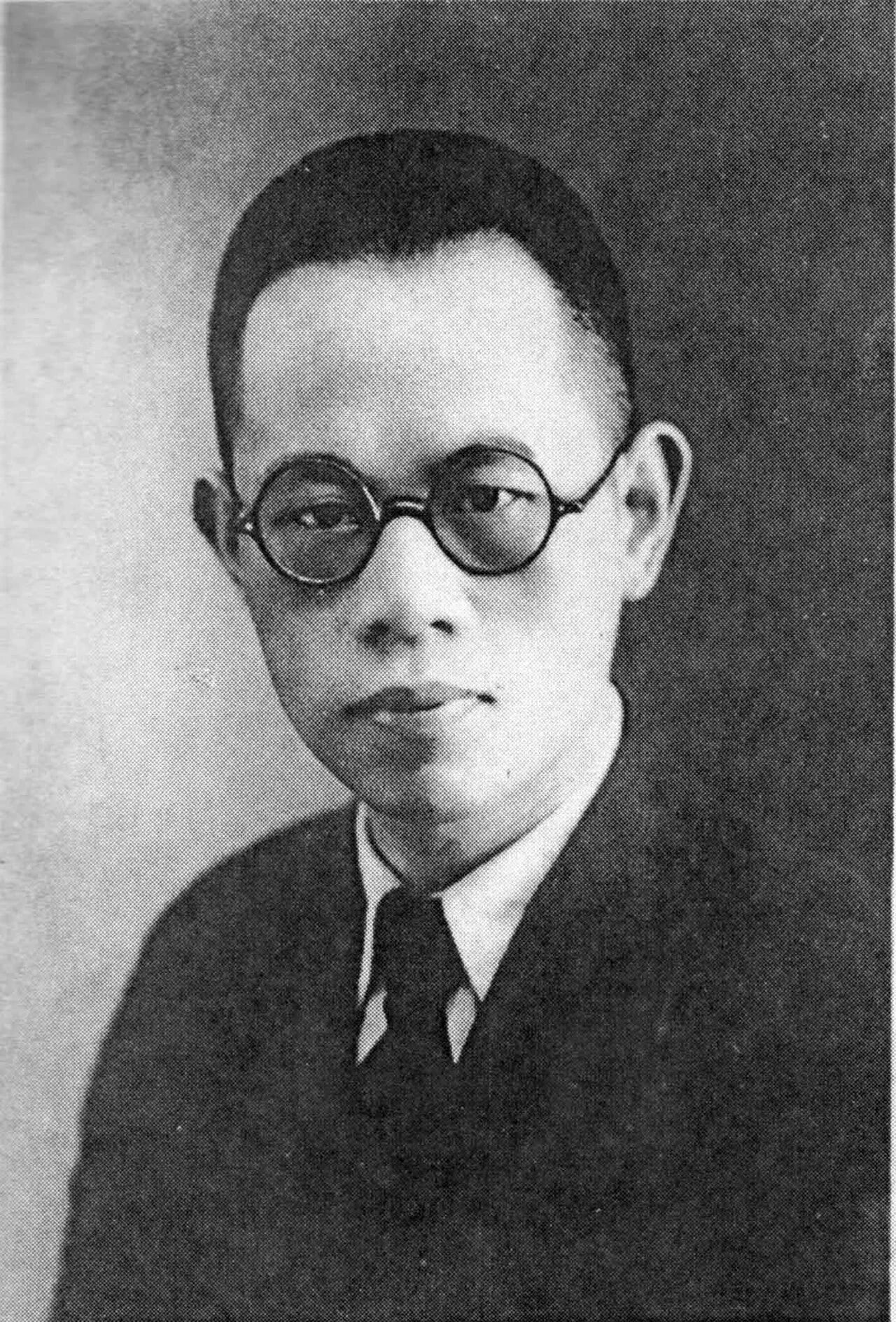 Portrait of Luo Zhanglong (1896–1995) – memorial page