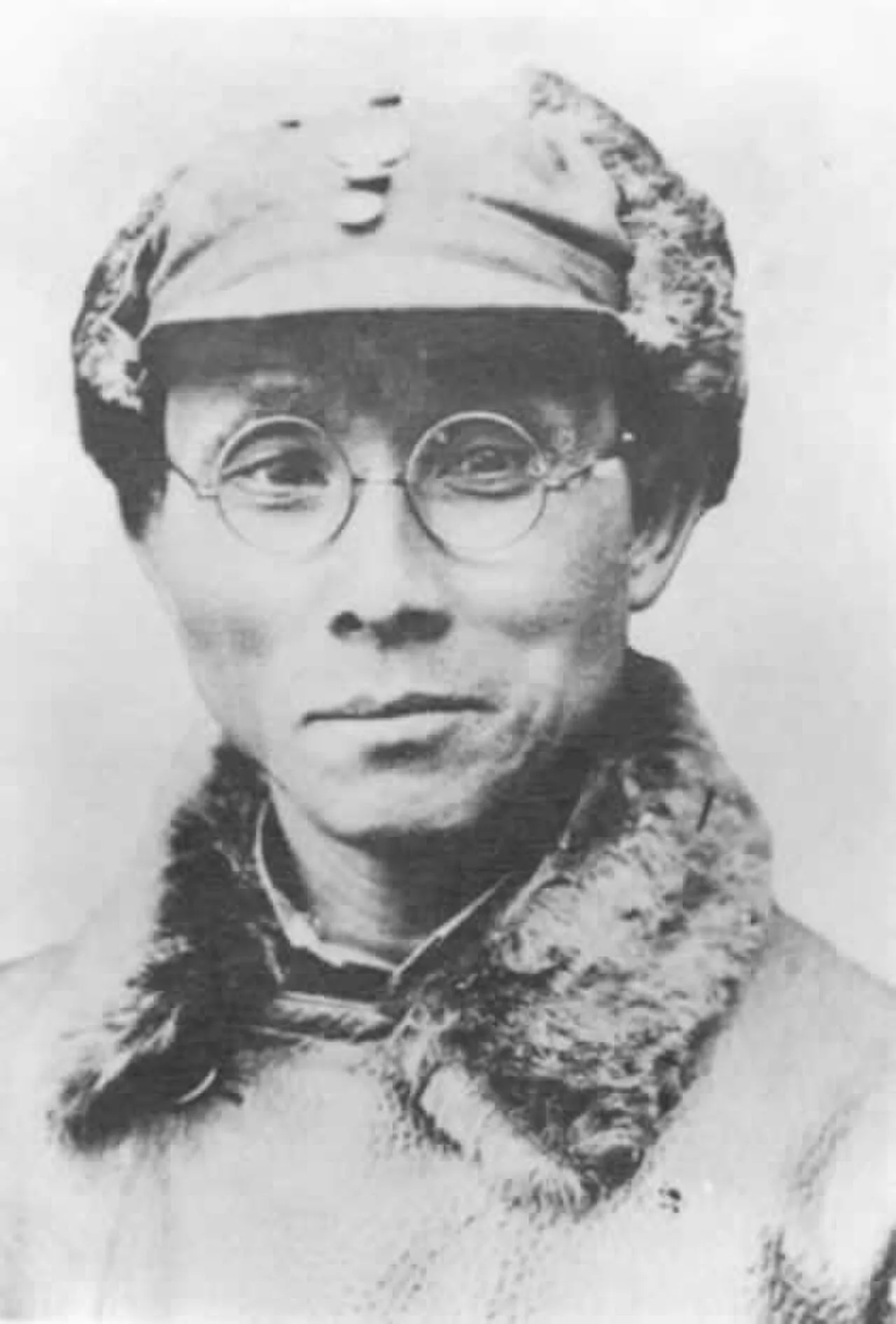Porträt von Deng Zihui (1896–1972) – Gedenkseite