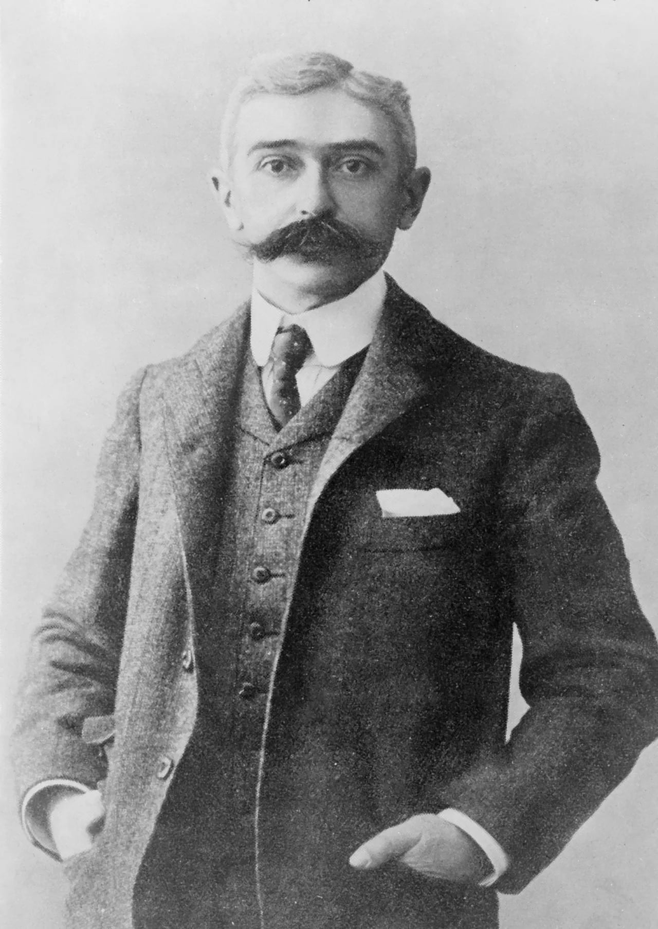 Porträt von Pierre de Coubertin (1863–1937) – Gedenkseite